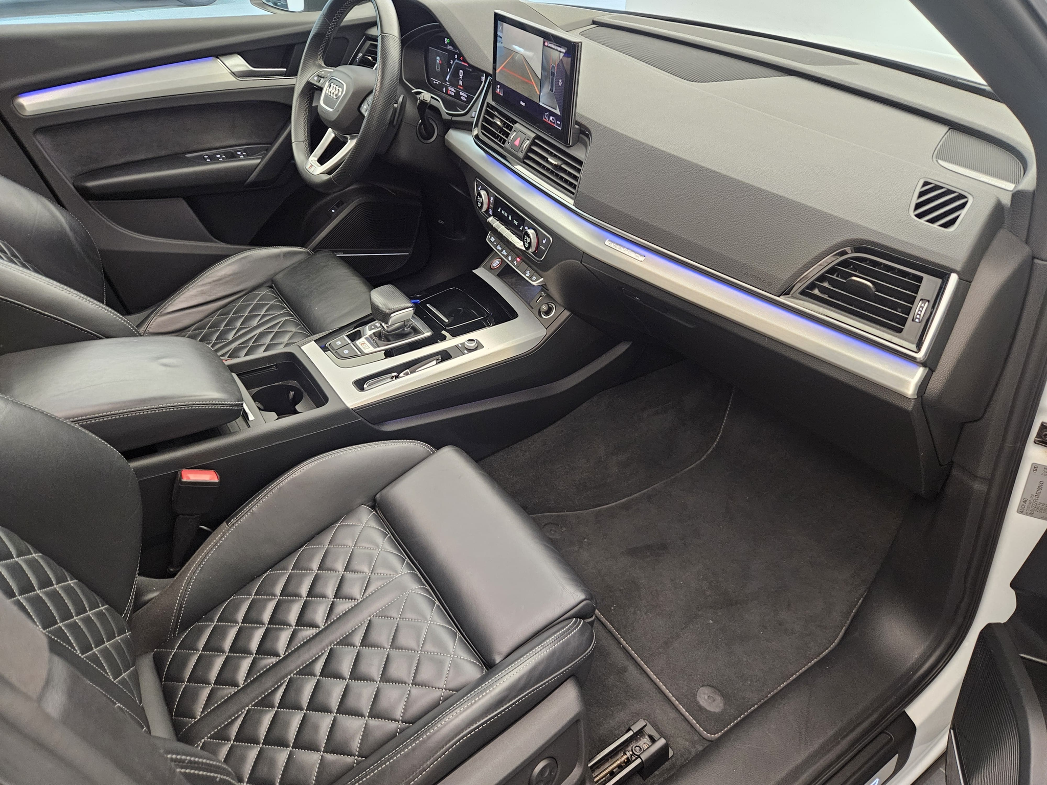 listing desktop thumbnail image 11