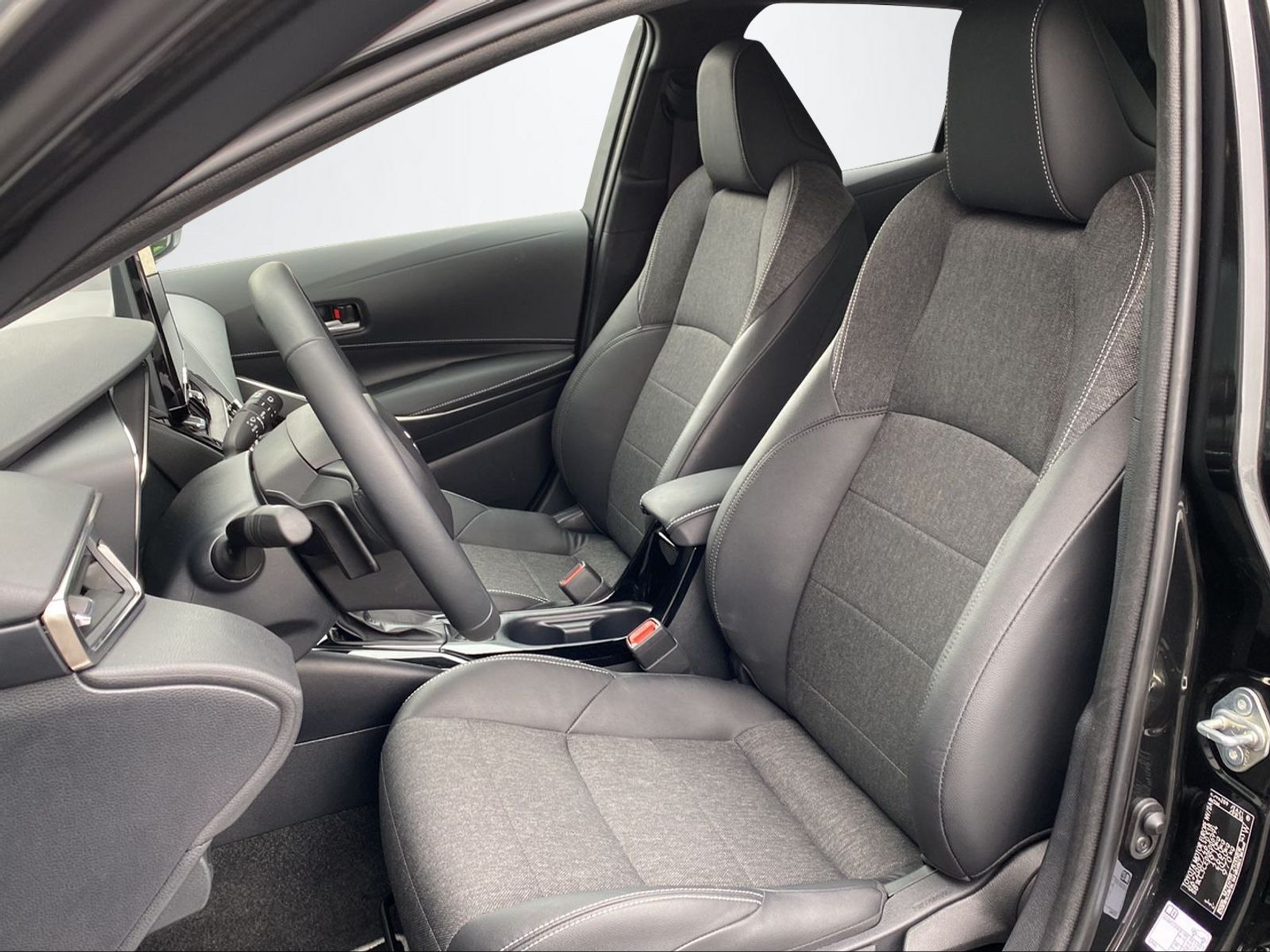 listing desktop thumbnail image 14