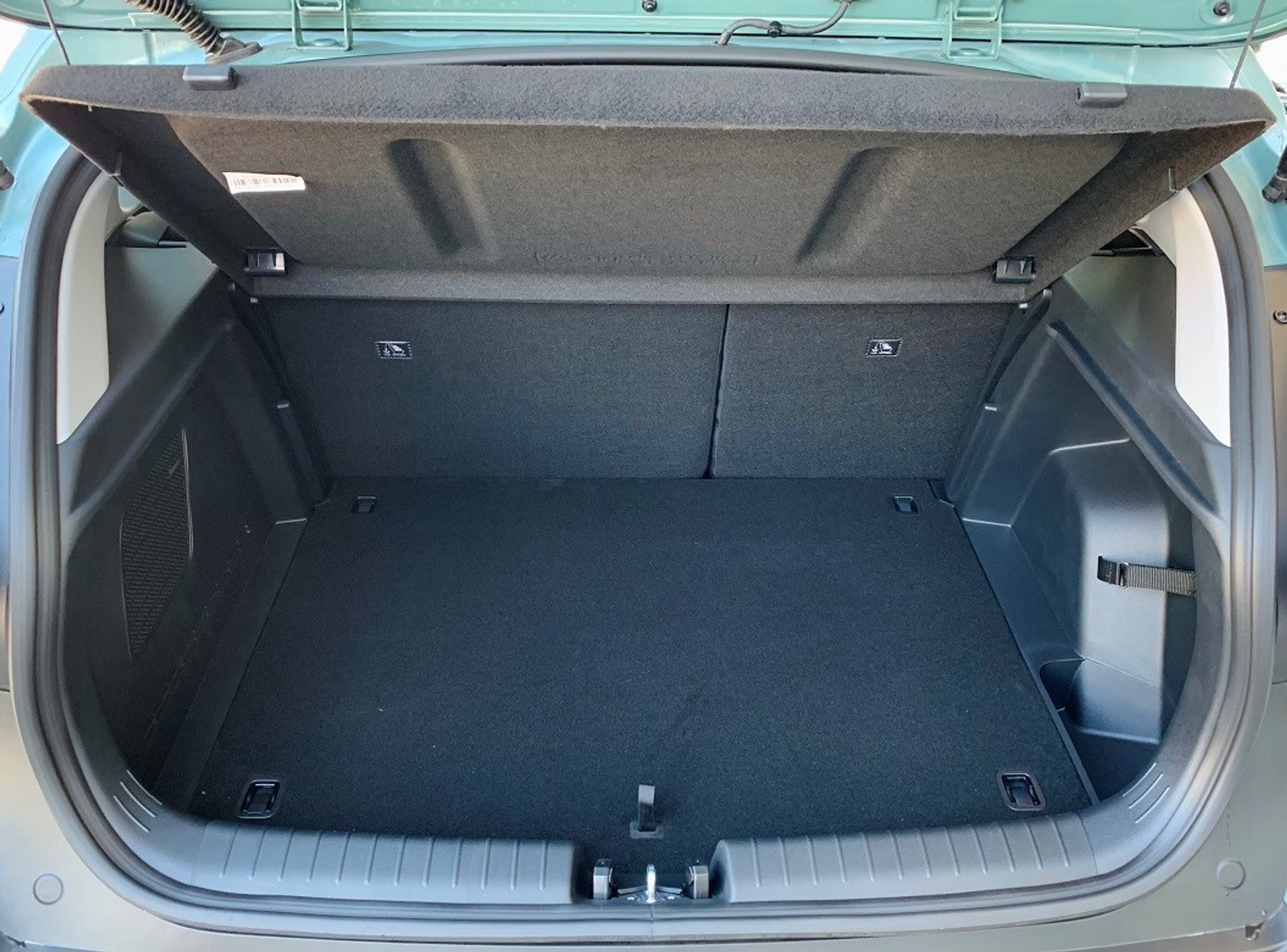 listing desktop thumbnail image 9