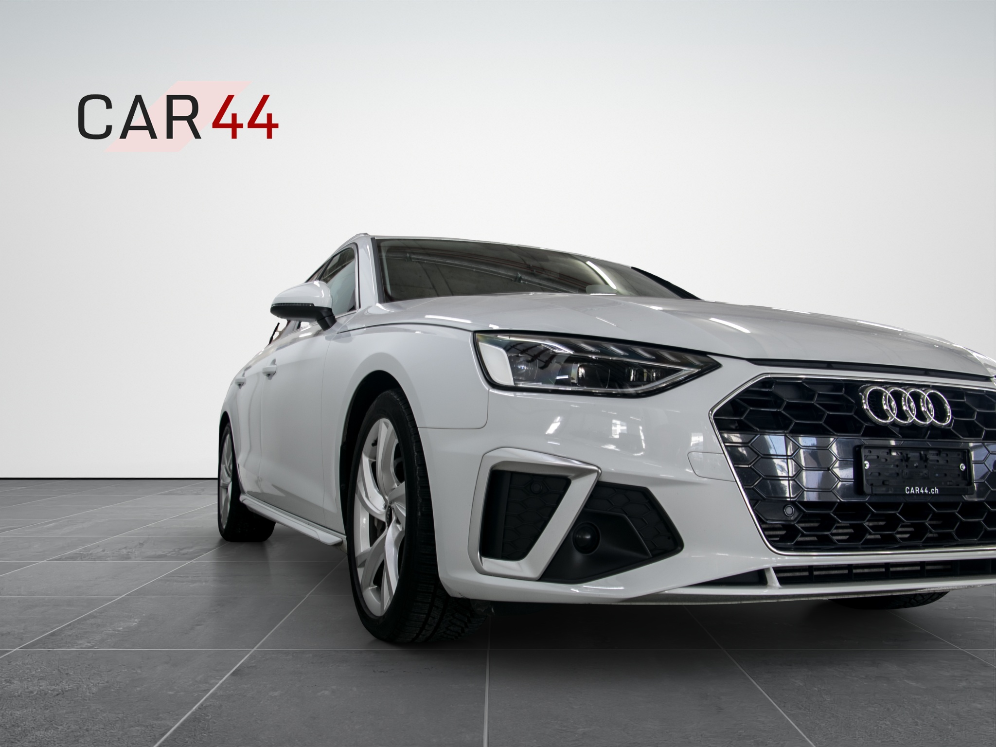 listing desktop thumbnail image 12