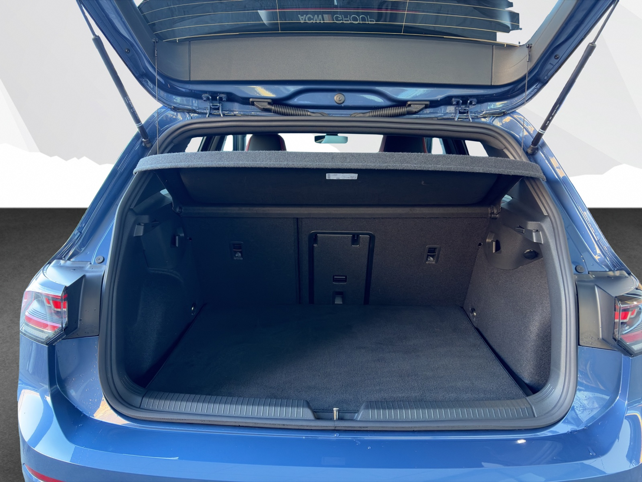 listing desktop thumbnail image 18