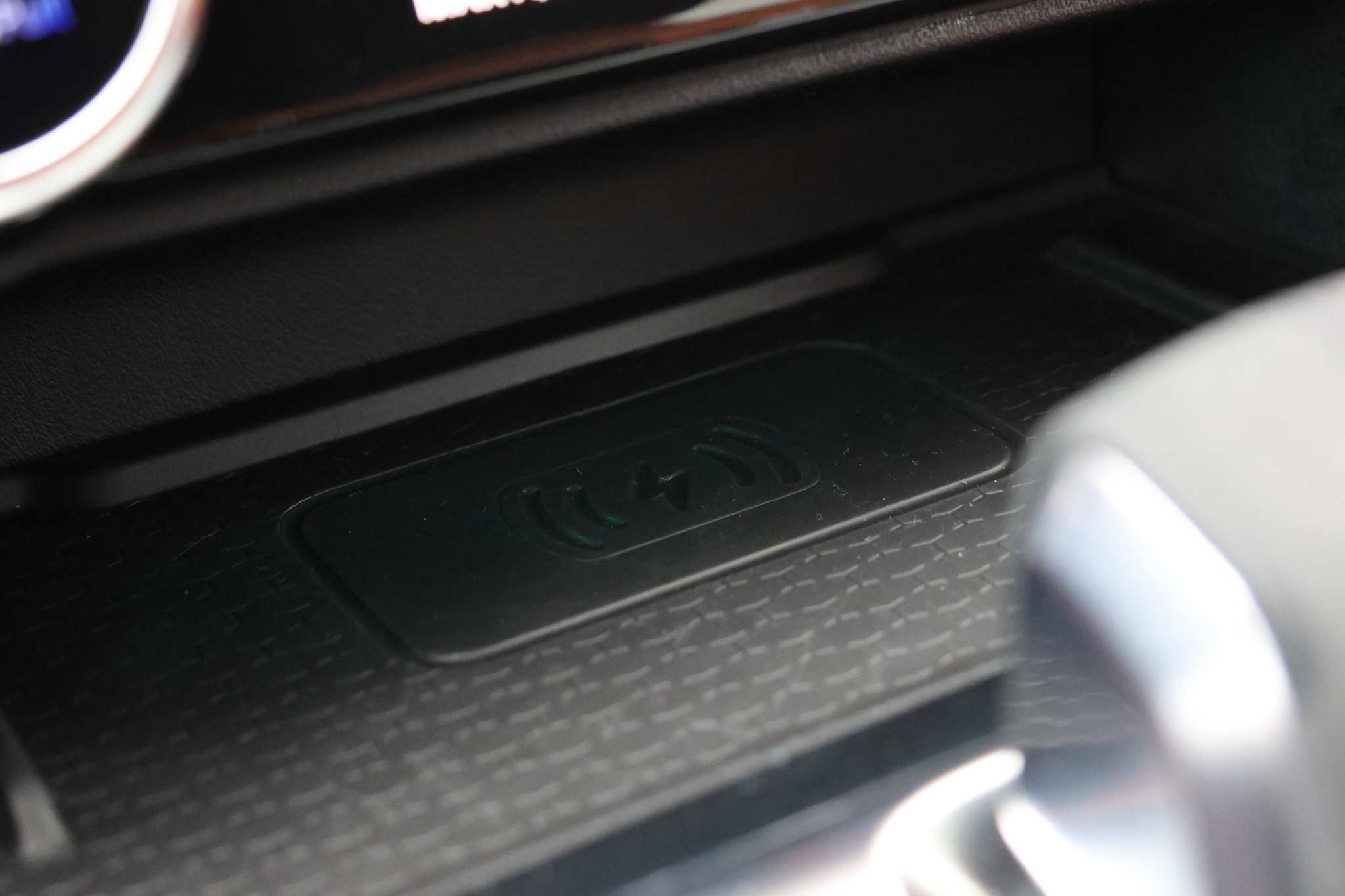 listing desktop thumbnail image 26