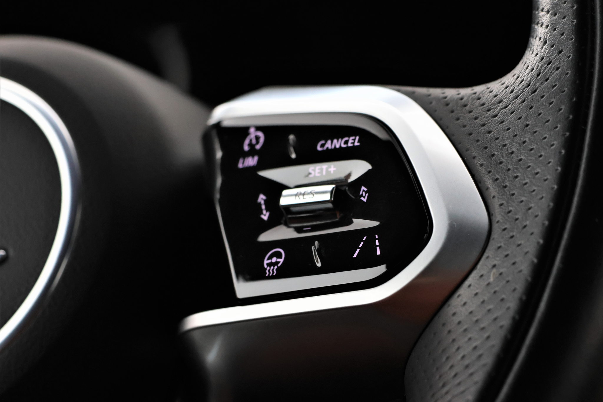 listing desktop thumbnail image 14