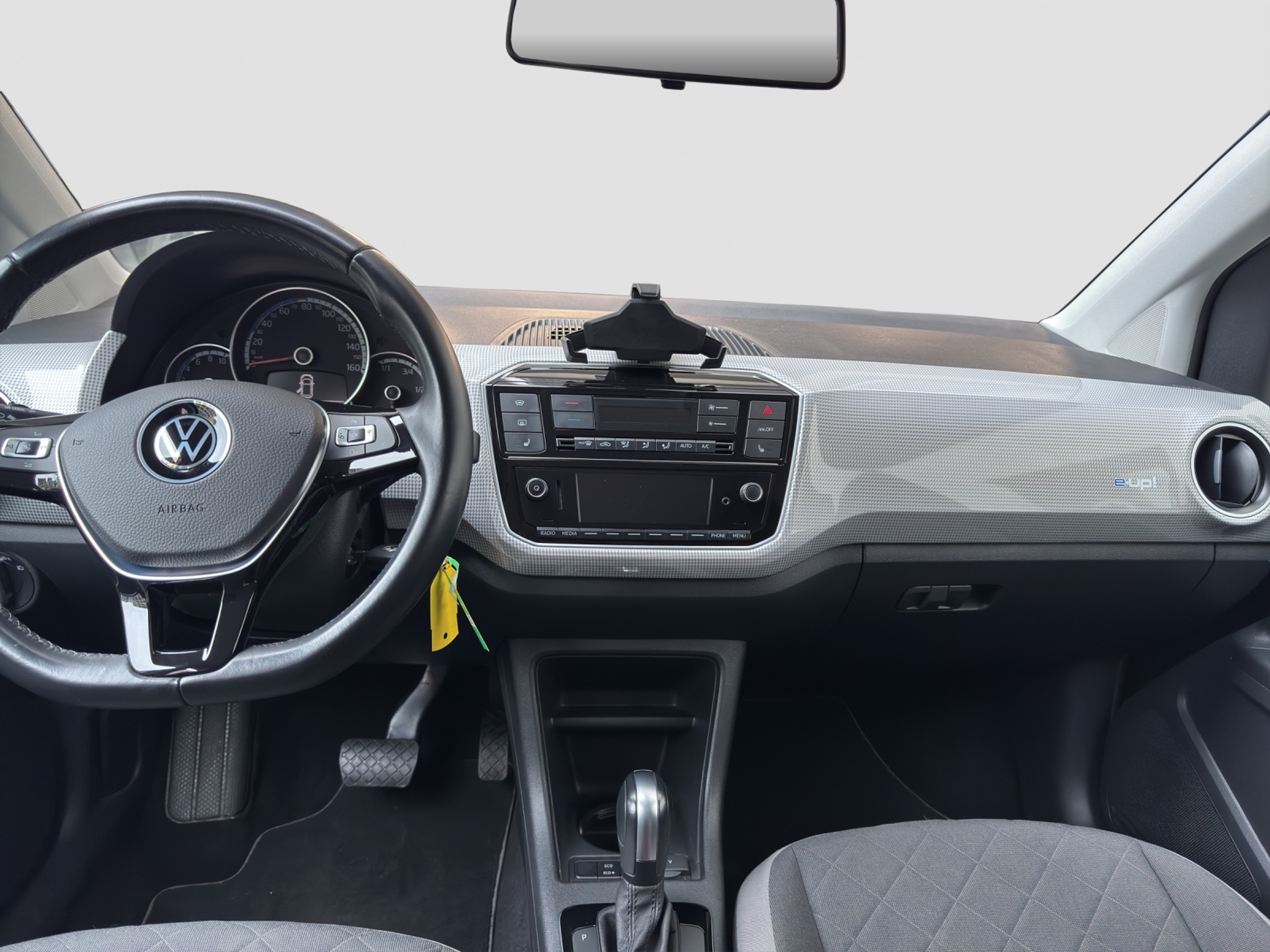 listing desktop thumbnail image 7