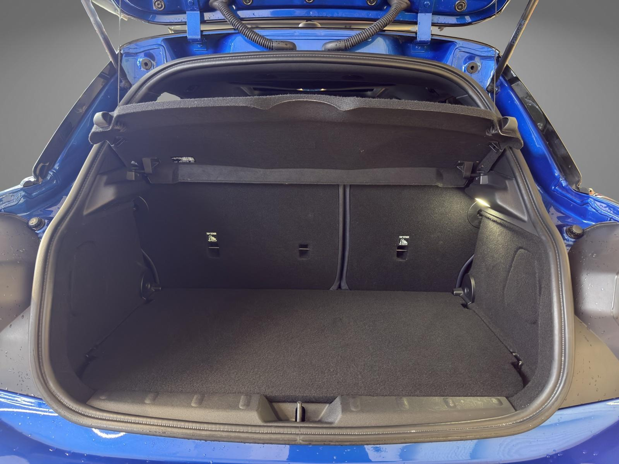 listing desktop thumbnail image 17