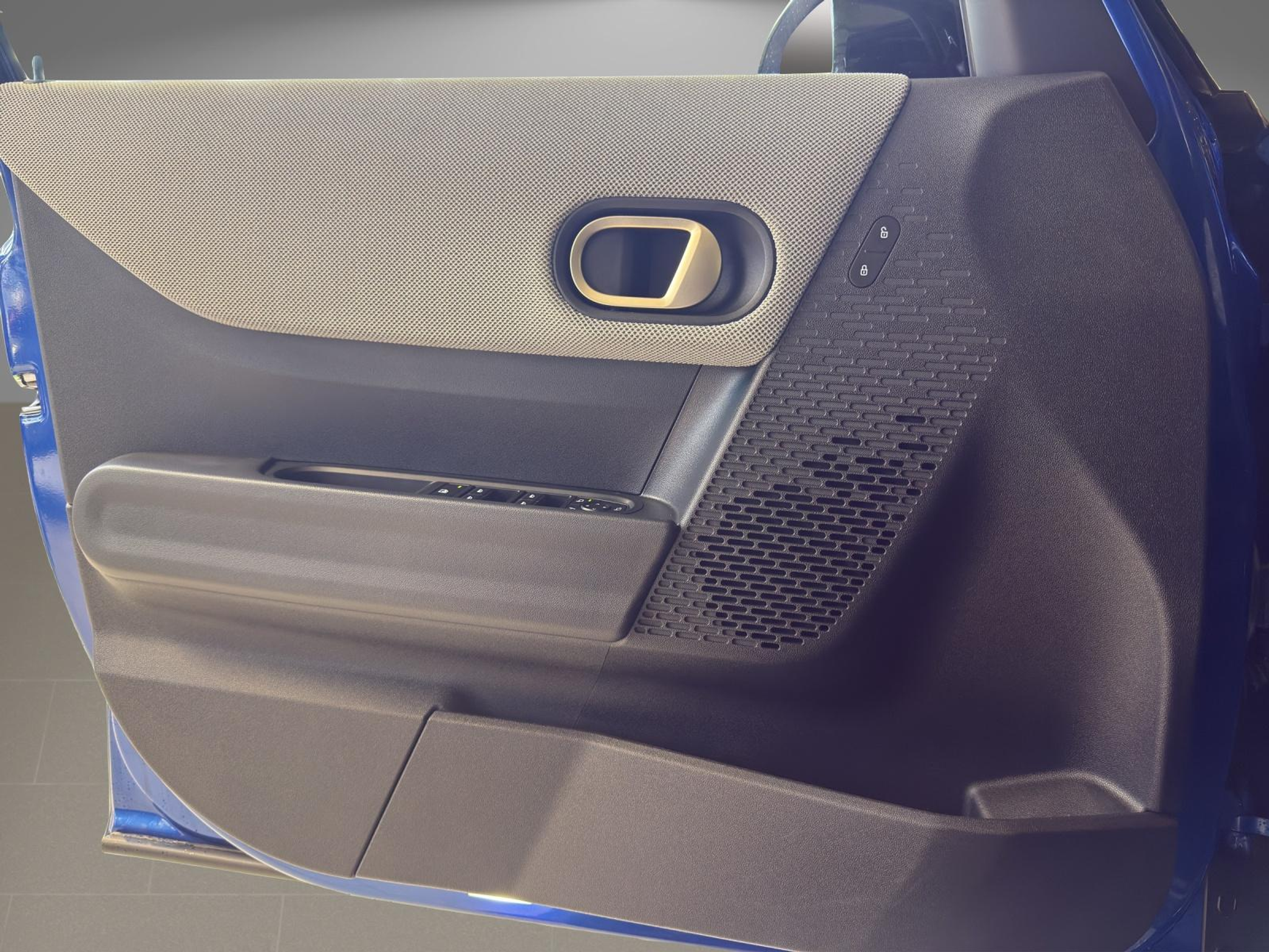 listing desktop thumbnail image 14