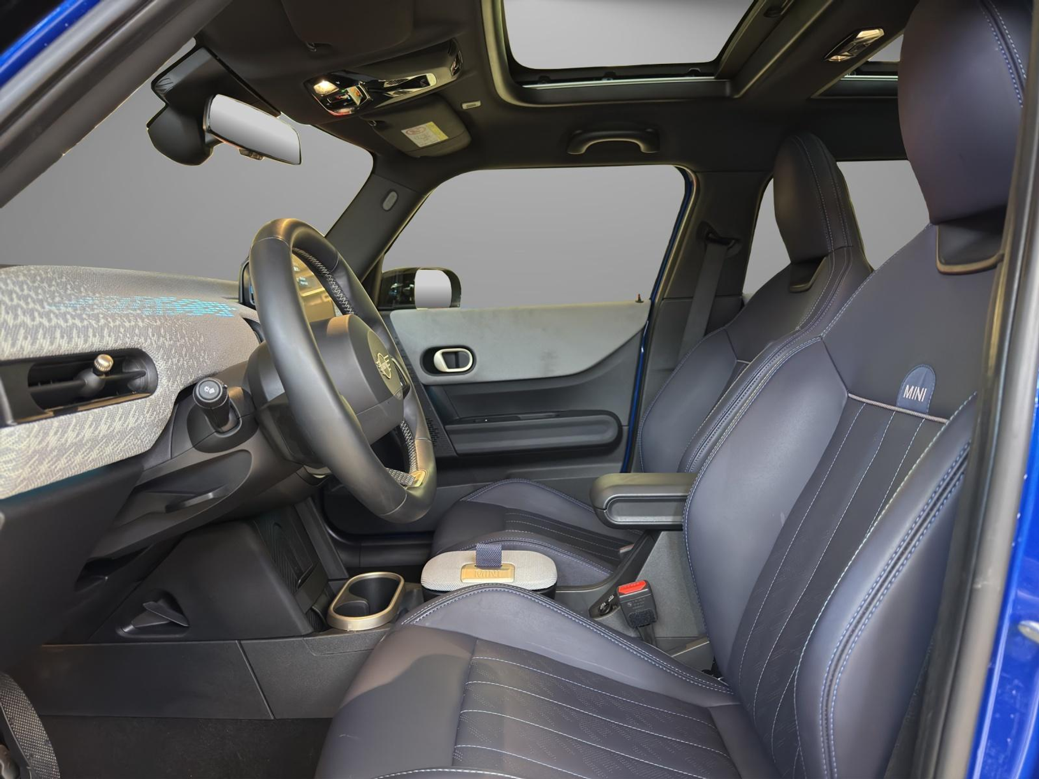 listing desktop thumbnail image 10