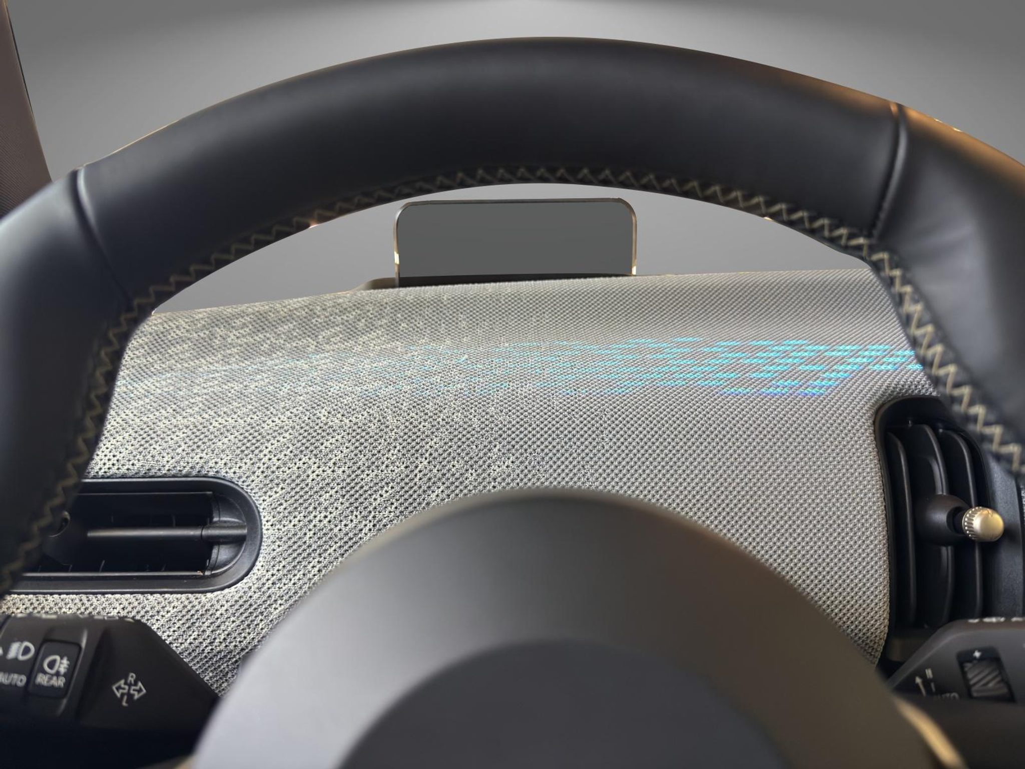 listing desktop thumbnail image 11