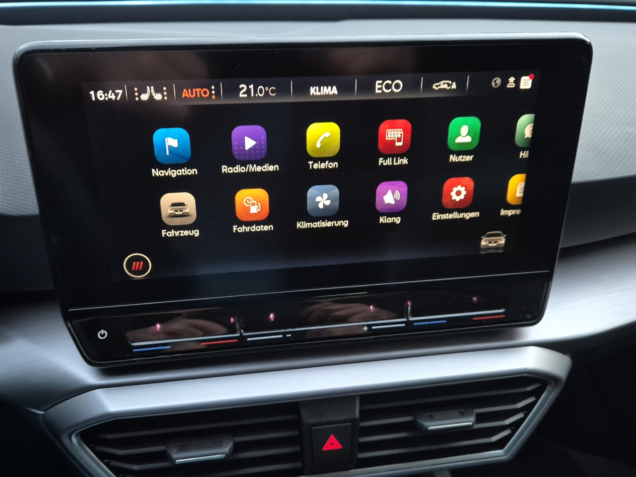 listing desktop thumbnail image 13