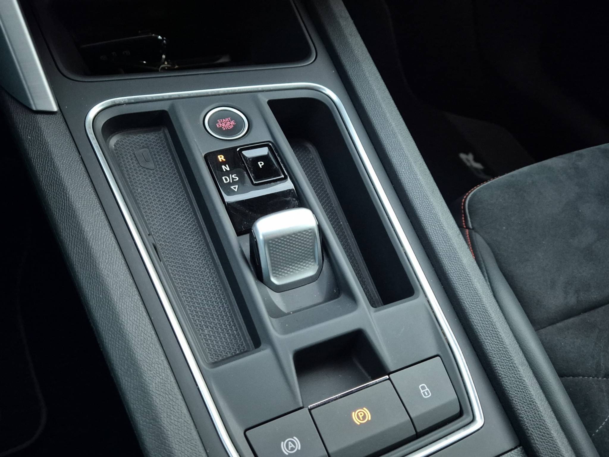 listing desktop thumbnail image 21