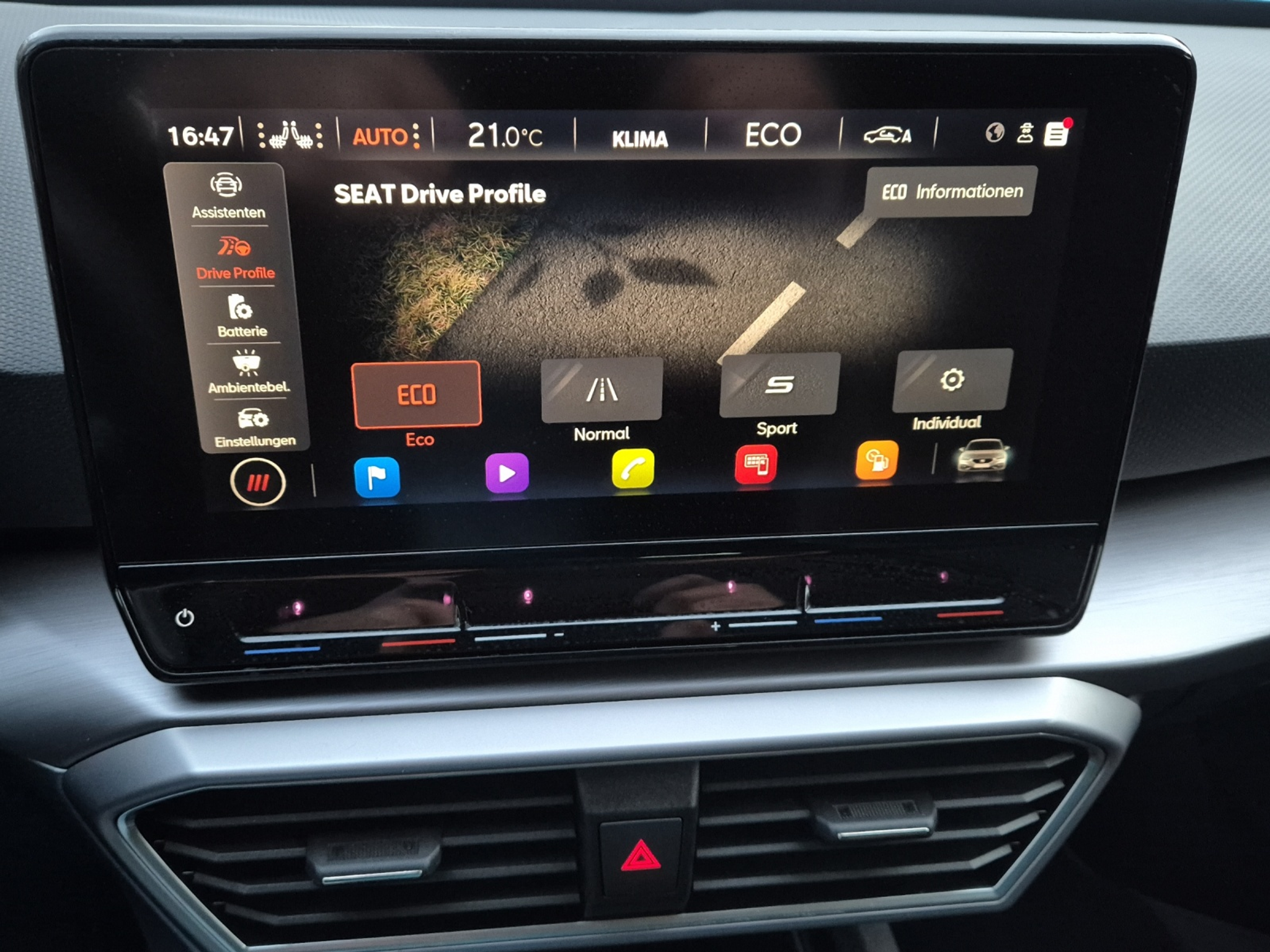 listing desktop thumbnail image 15