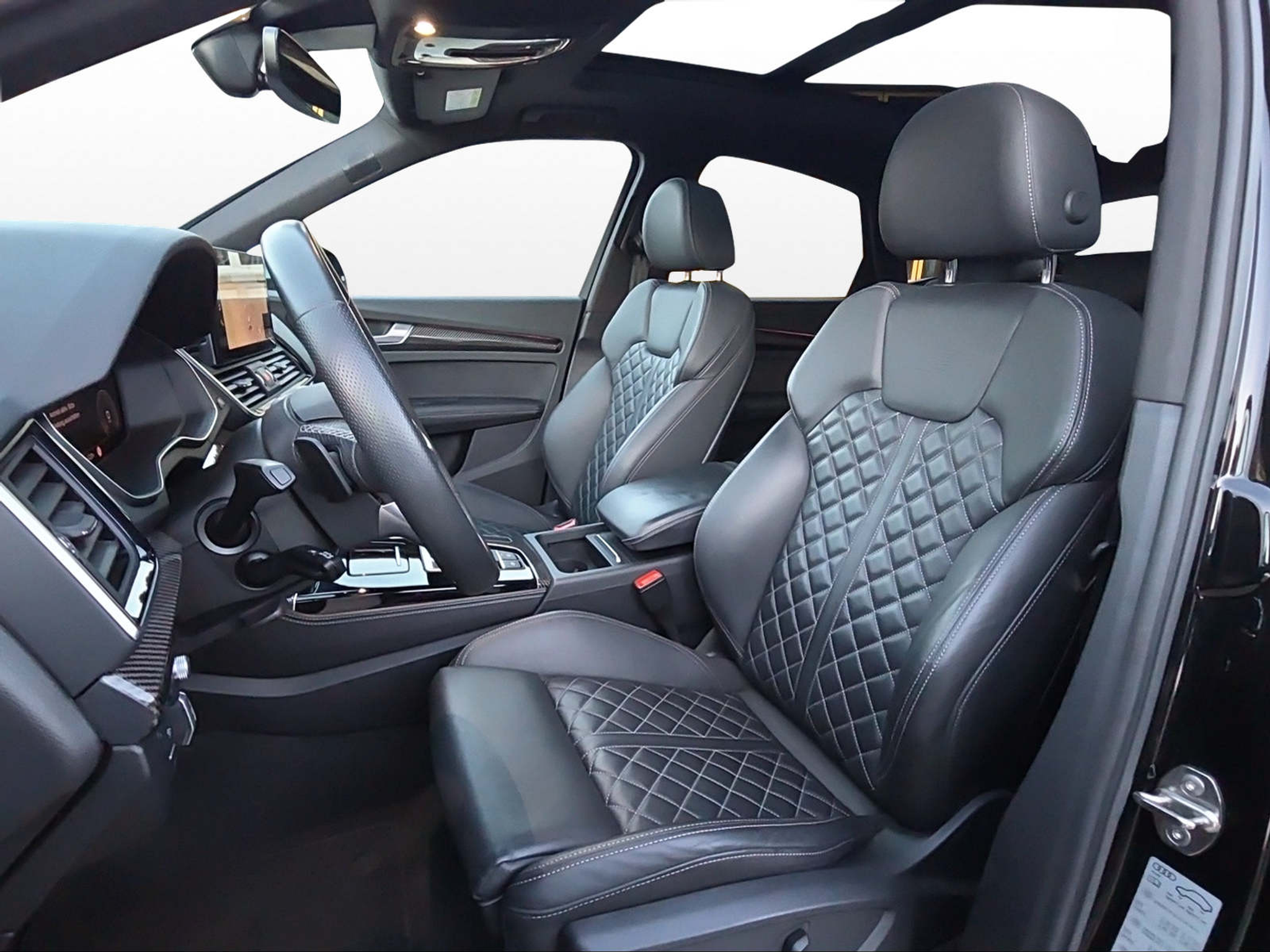 listing desktop thumbnail image 7