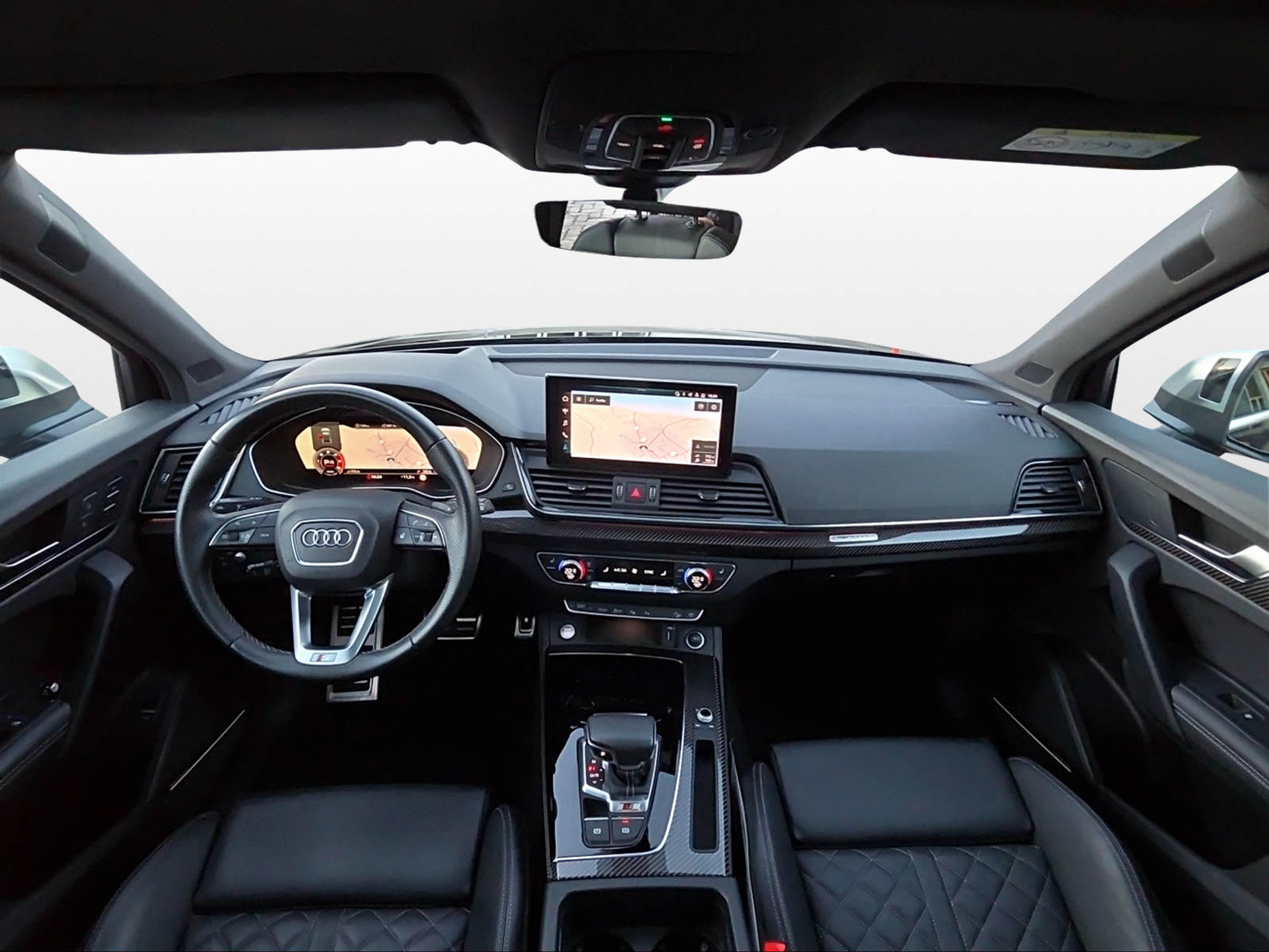 listing desktop thumbnail image 3