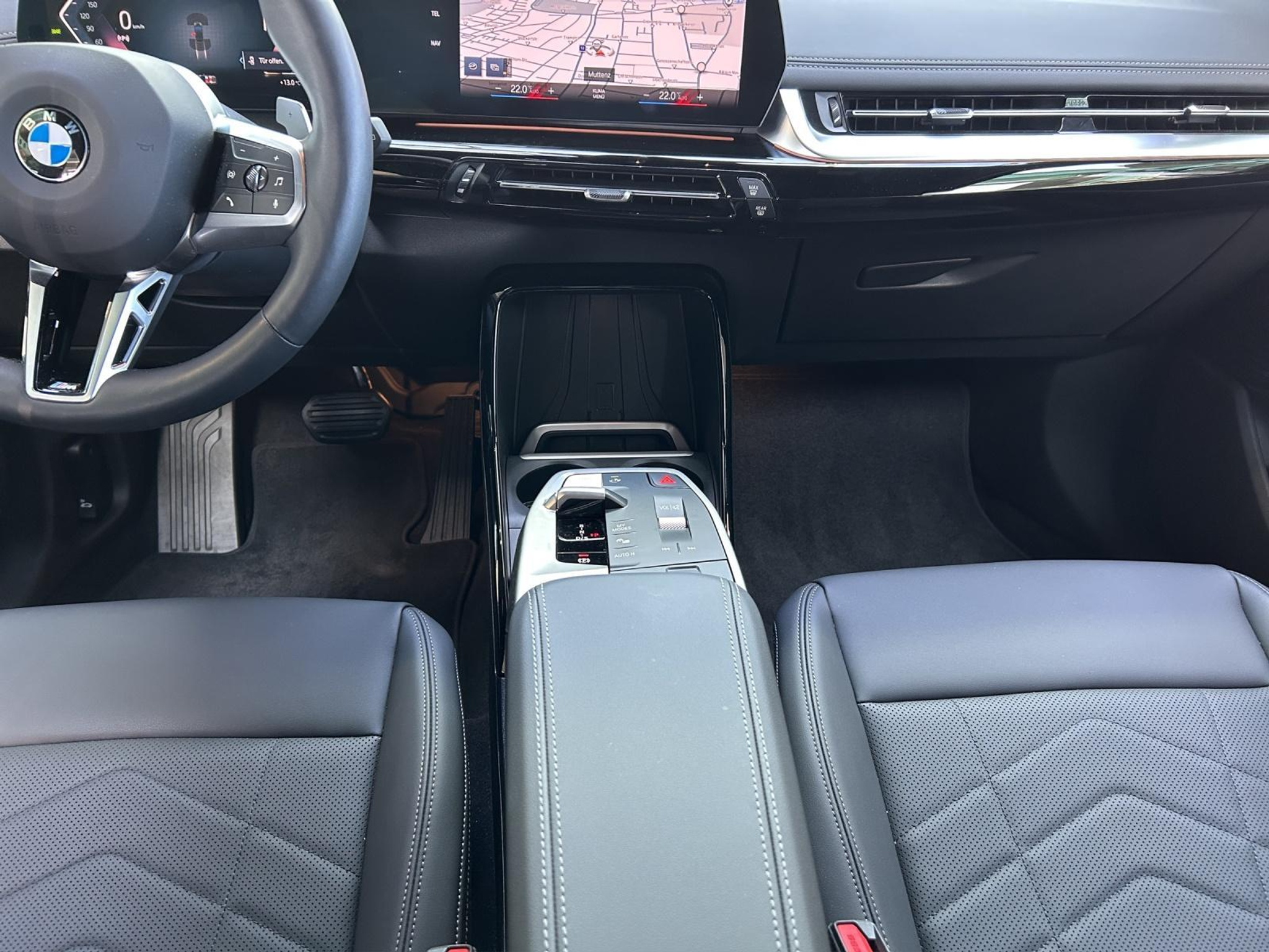 listing desktop thumbnail image 7