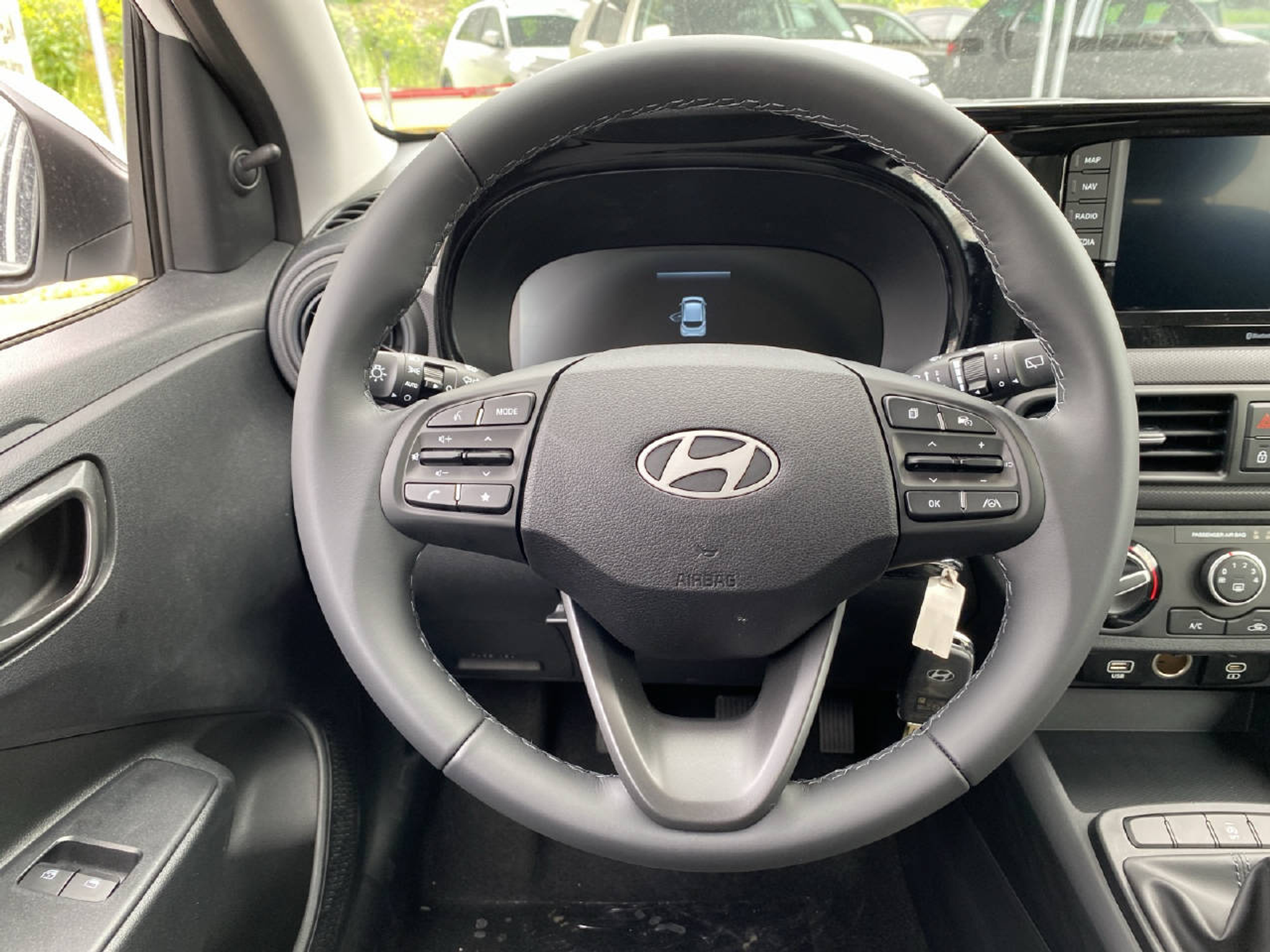 listing desktop thumbnail image 9