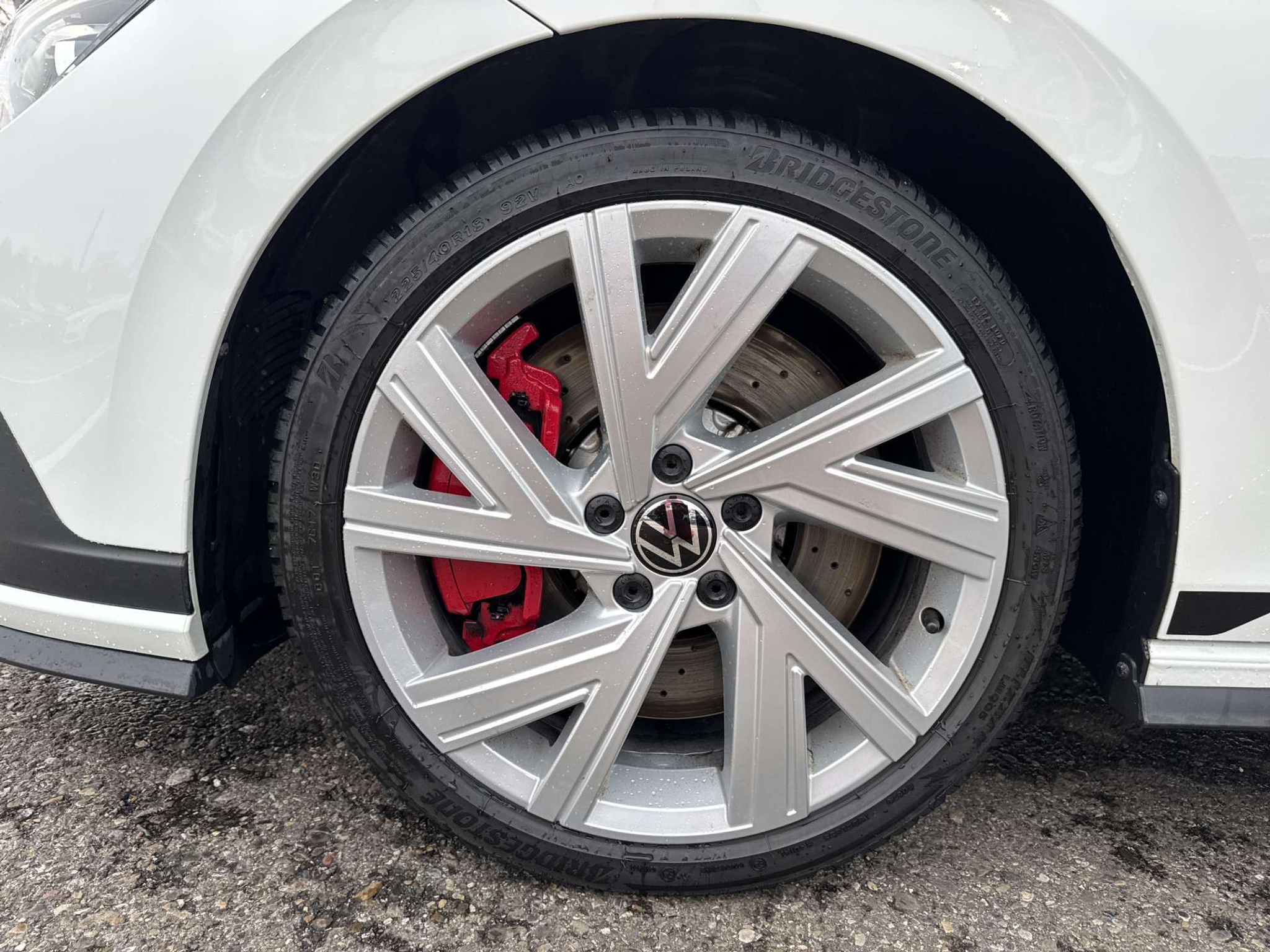 listing desktop thumbnail image 8