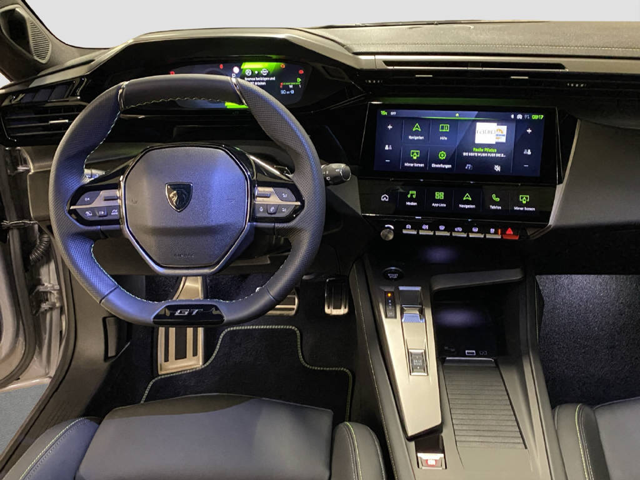 listing desktop thumbnail image 9