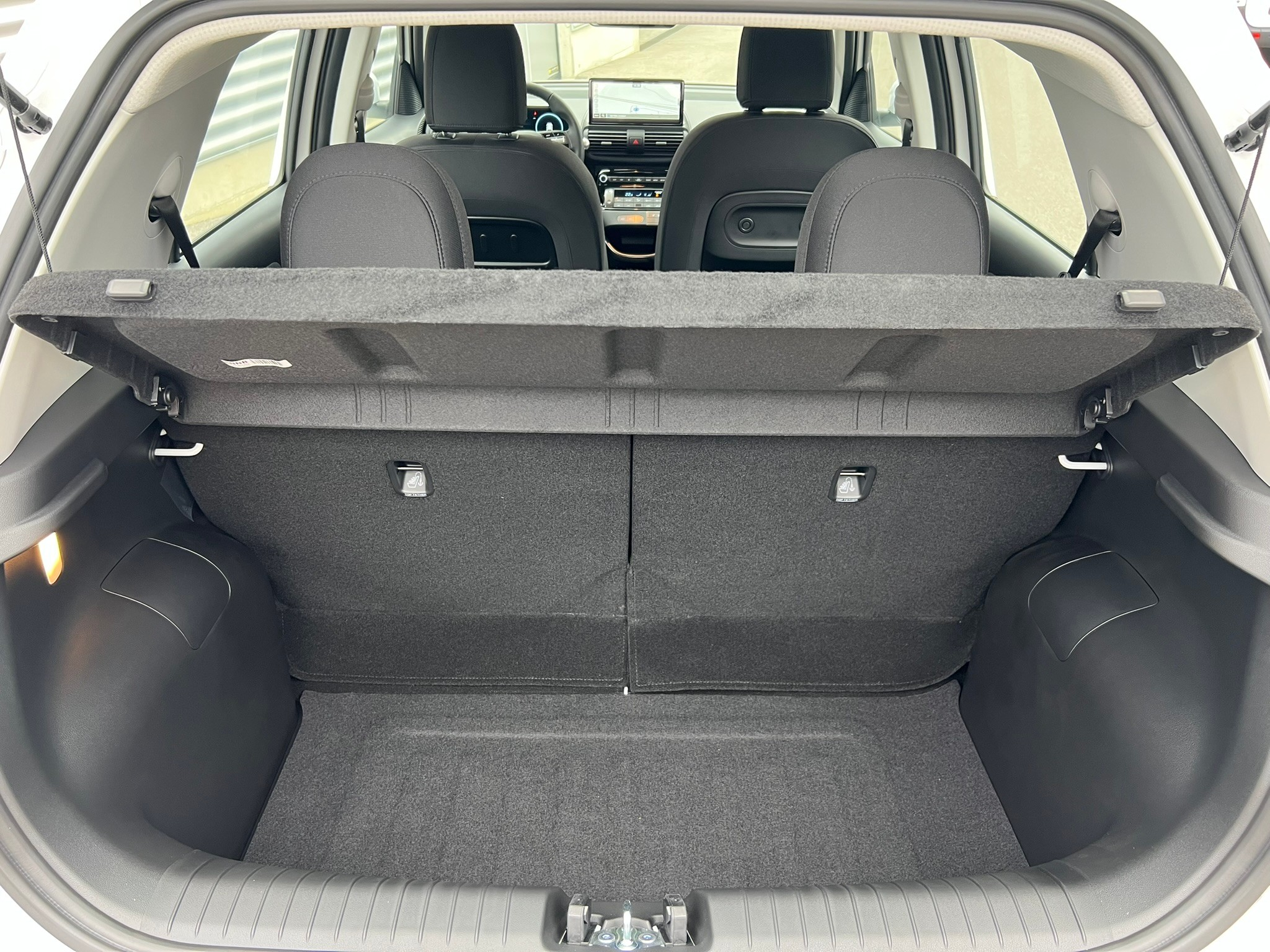 listing desktop thumbnail image 17