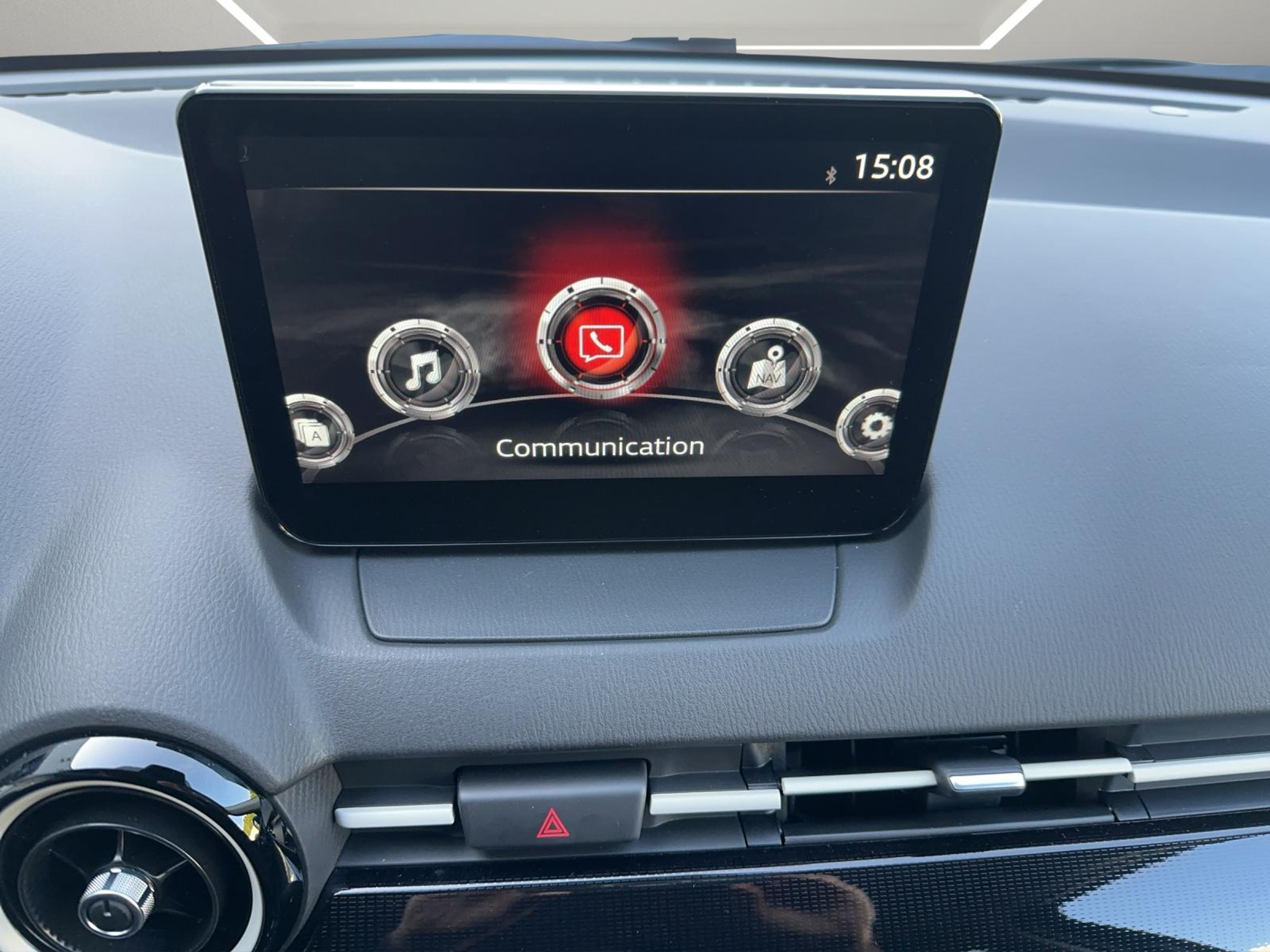 listing desktop thumbnail image 12