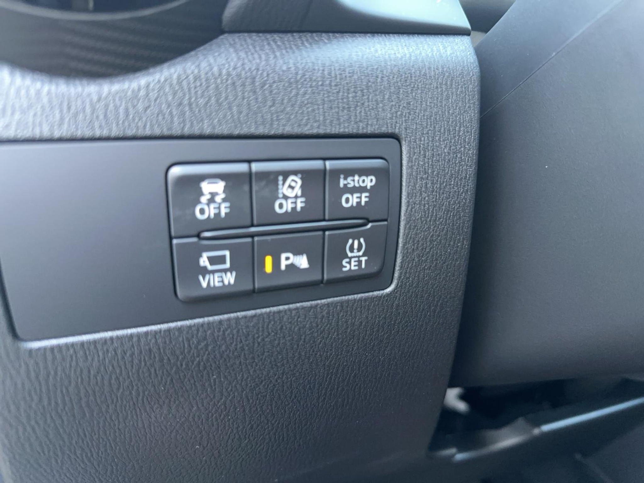 listing desktop thumbnail image 16