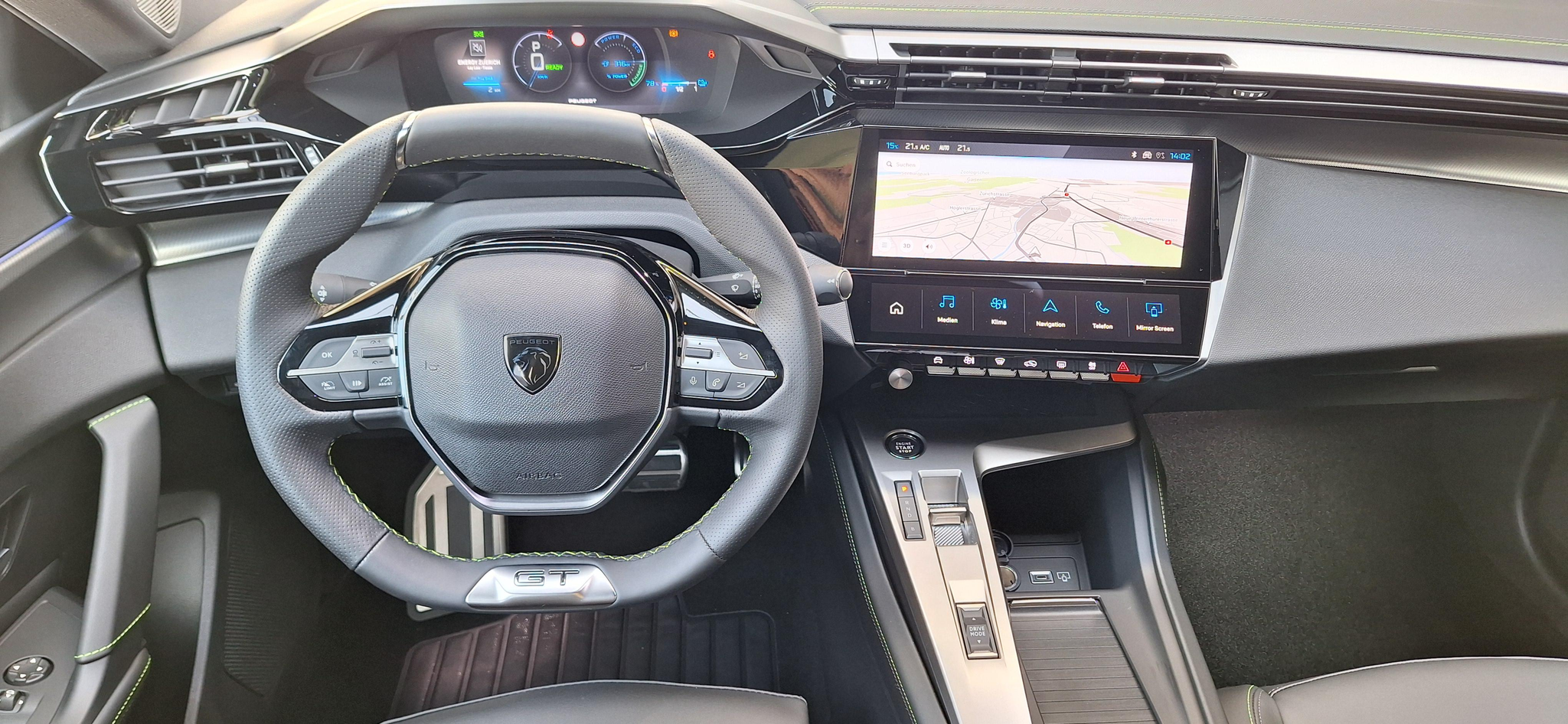 listing desktop thumbnail image 12