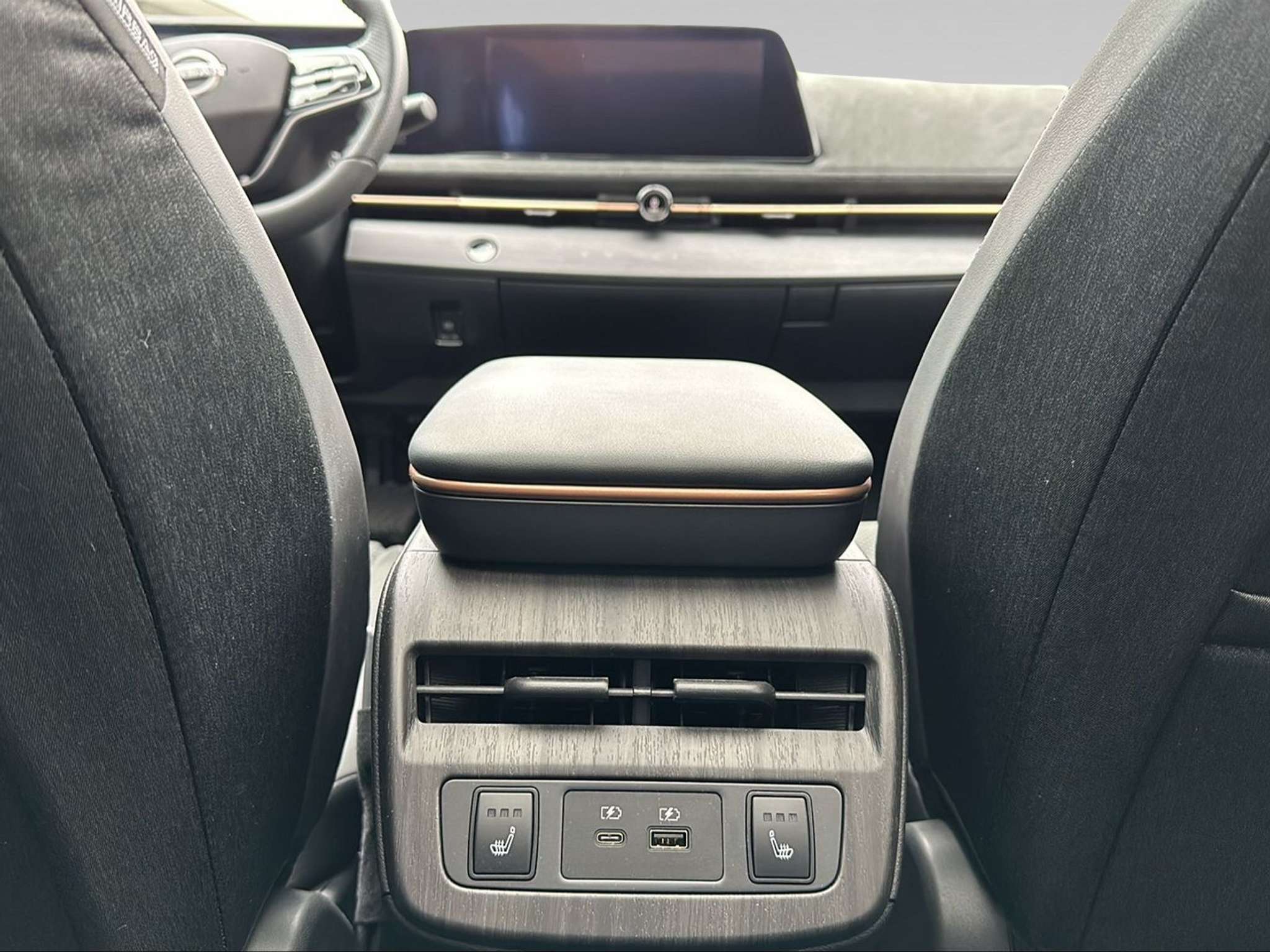 listing desktop thumbnail image 9