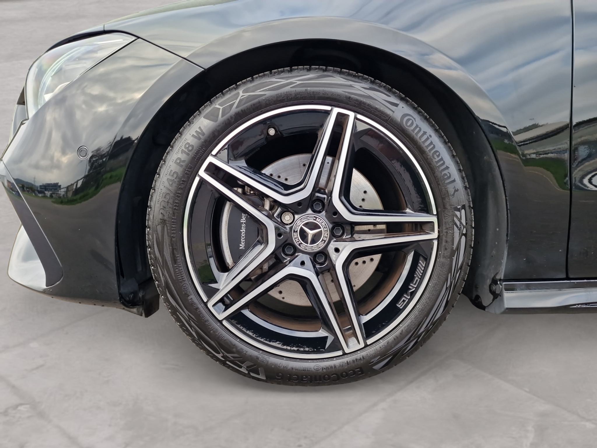 listing desktop thumbnail image 8