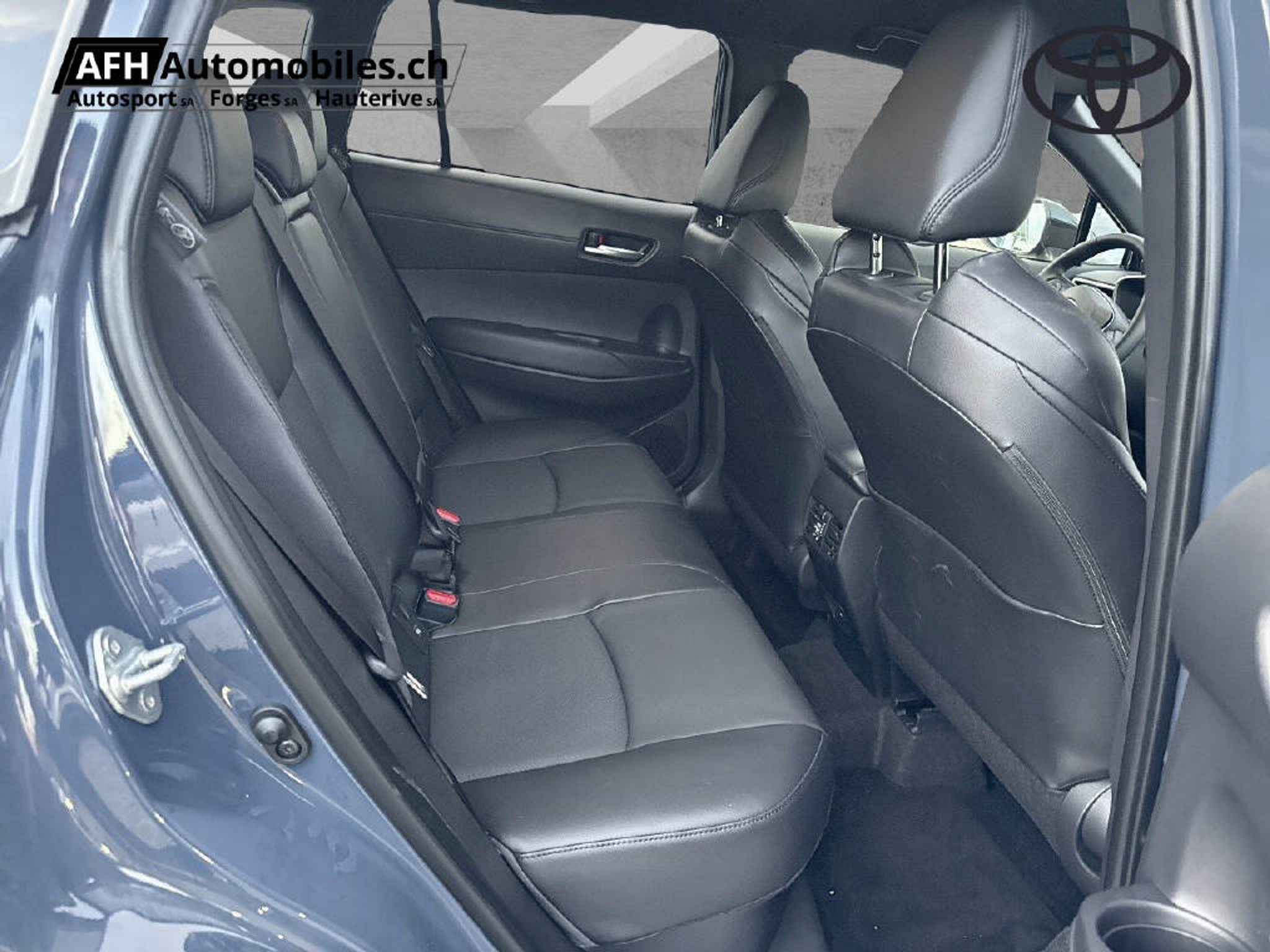 listing desktop thumbnail image 11