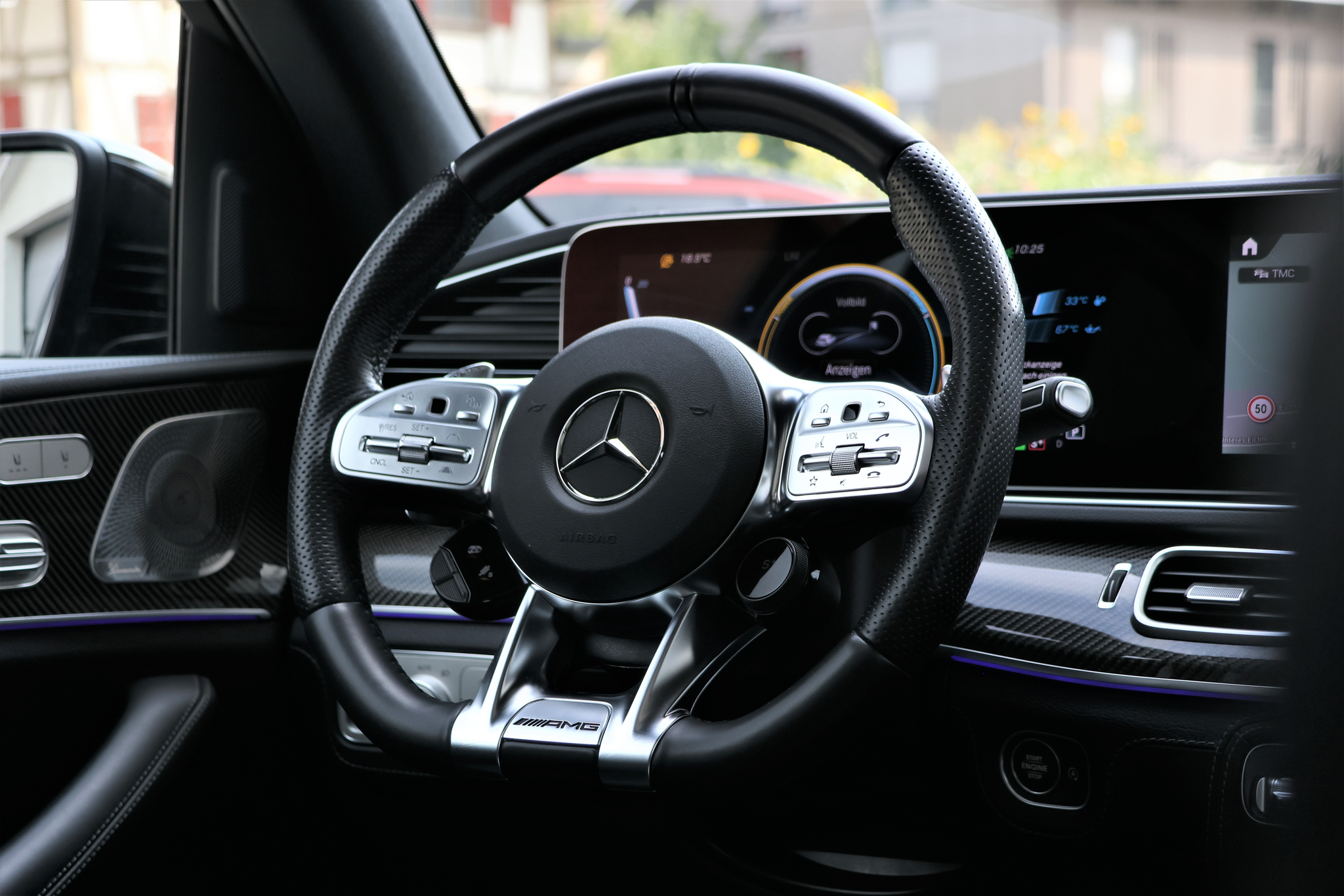 listing desktop thumbnail image 13