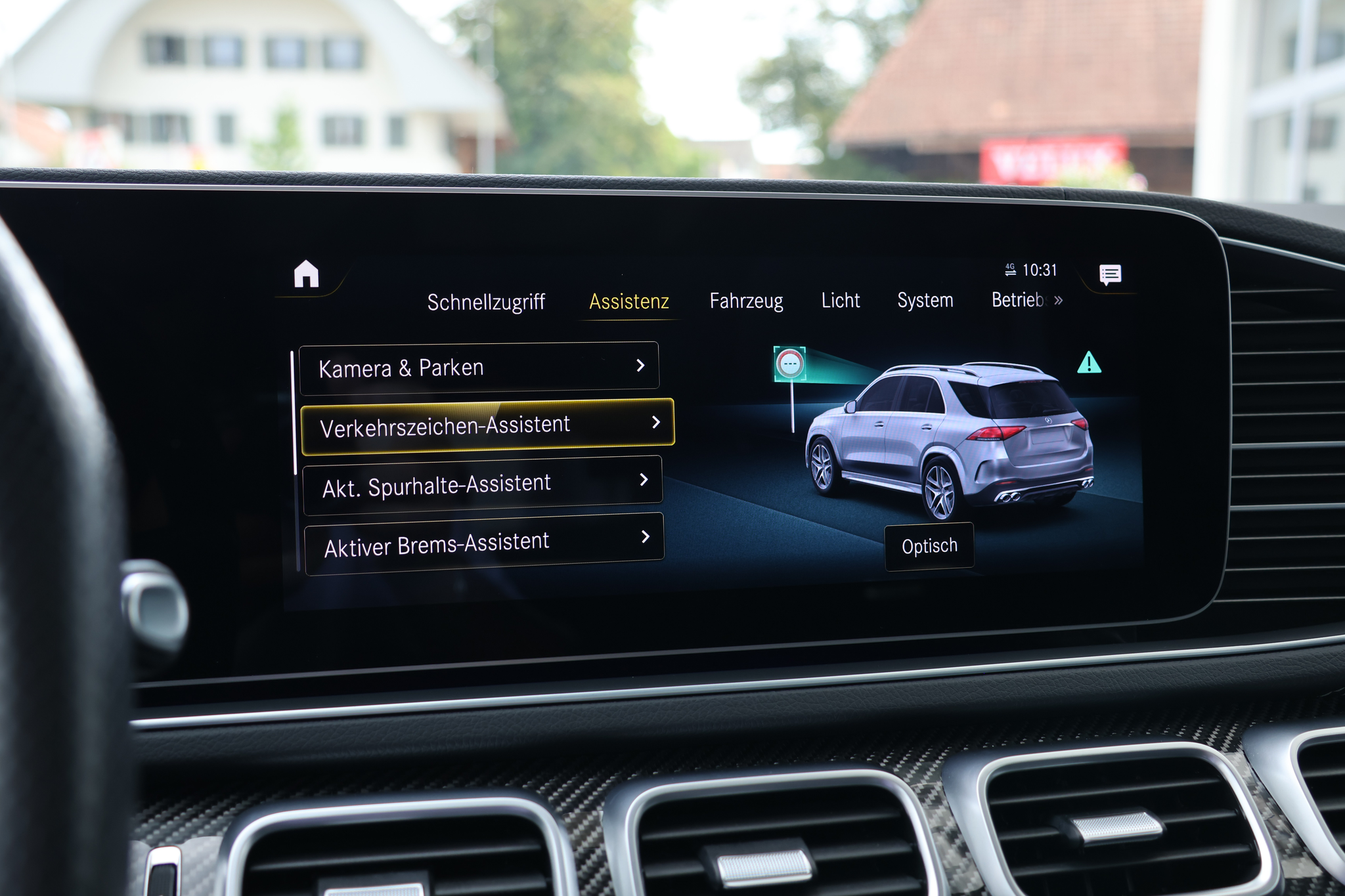 listing desktop thumbnail image 25