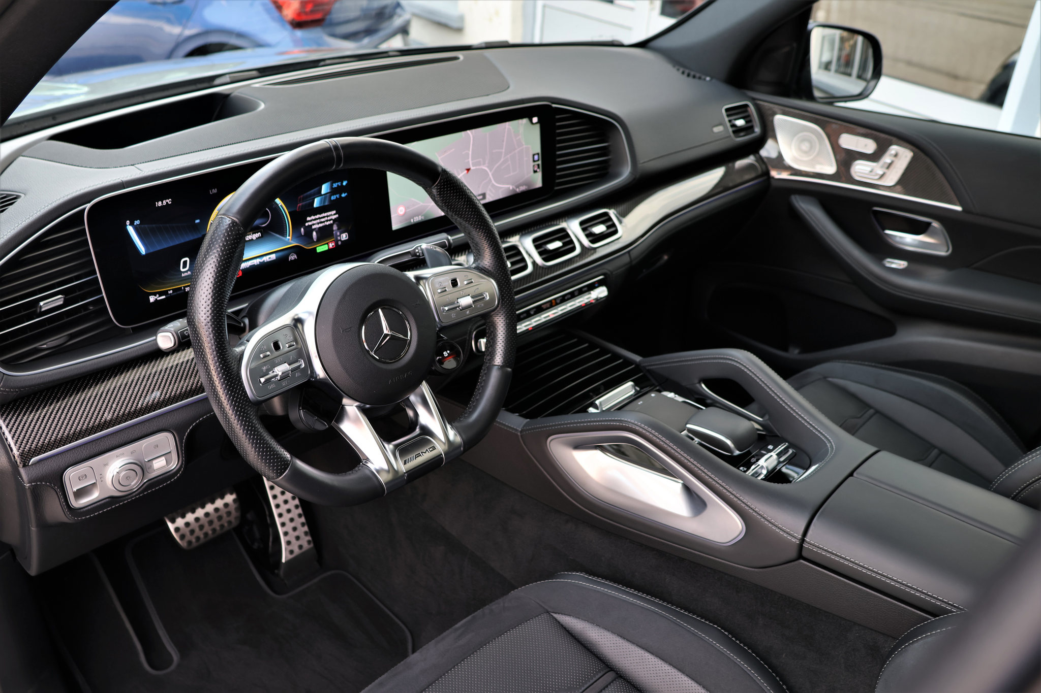 listing desktop thumbnail image 9