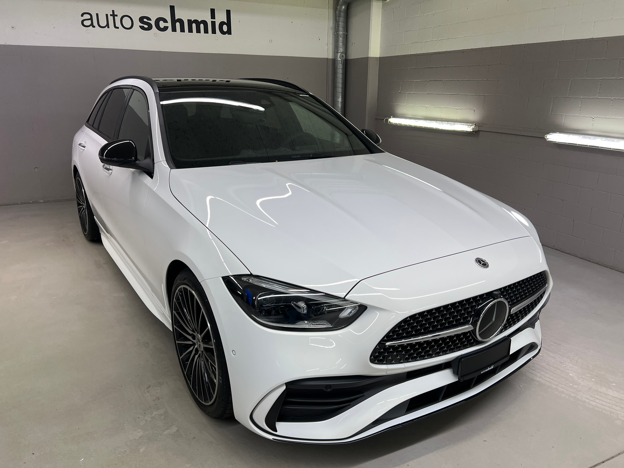 car-image-0