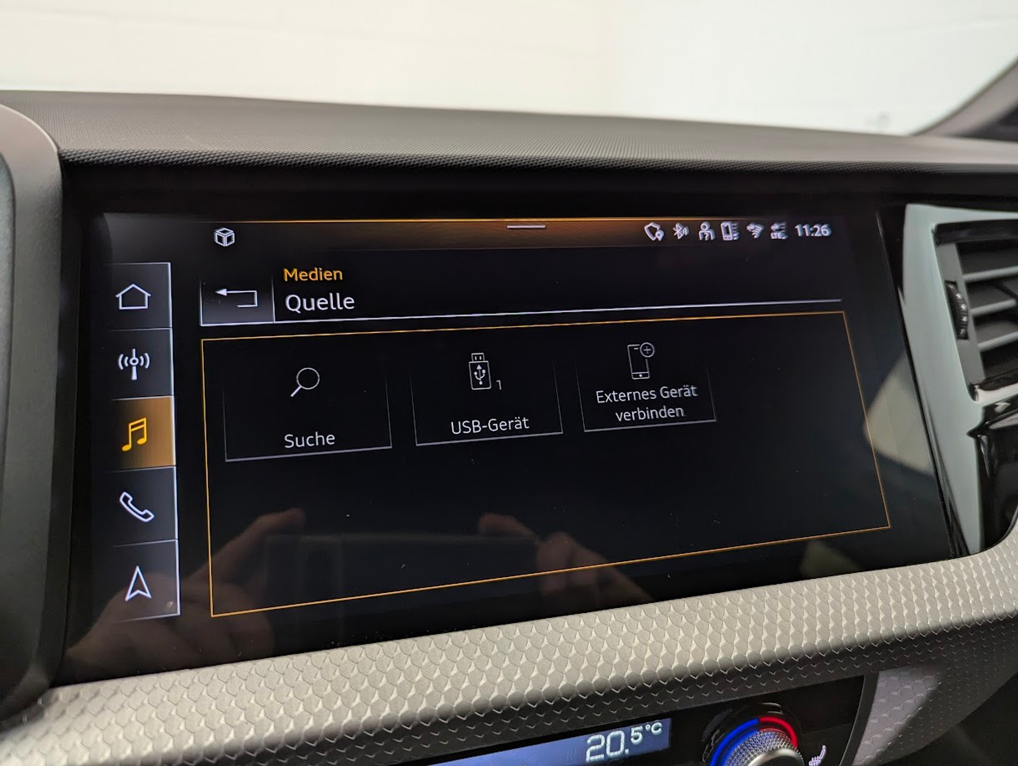 listing desktop thumbnail image 16