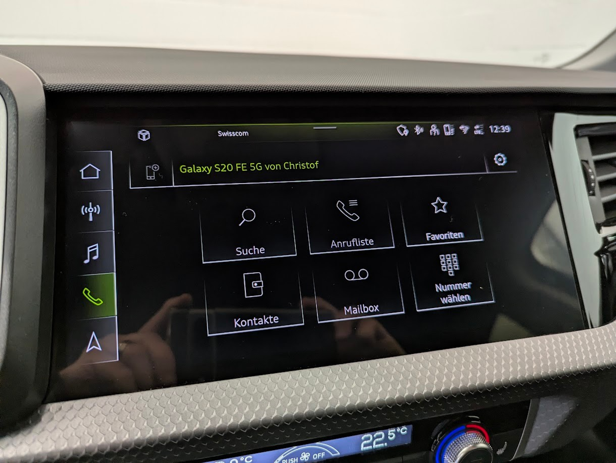 listing desktop thumbnail image 17