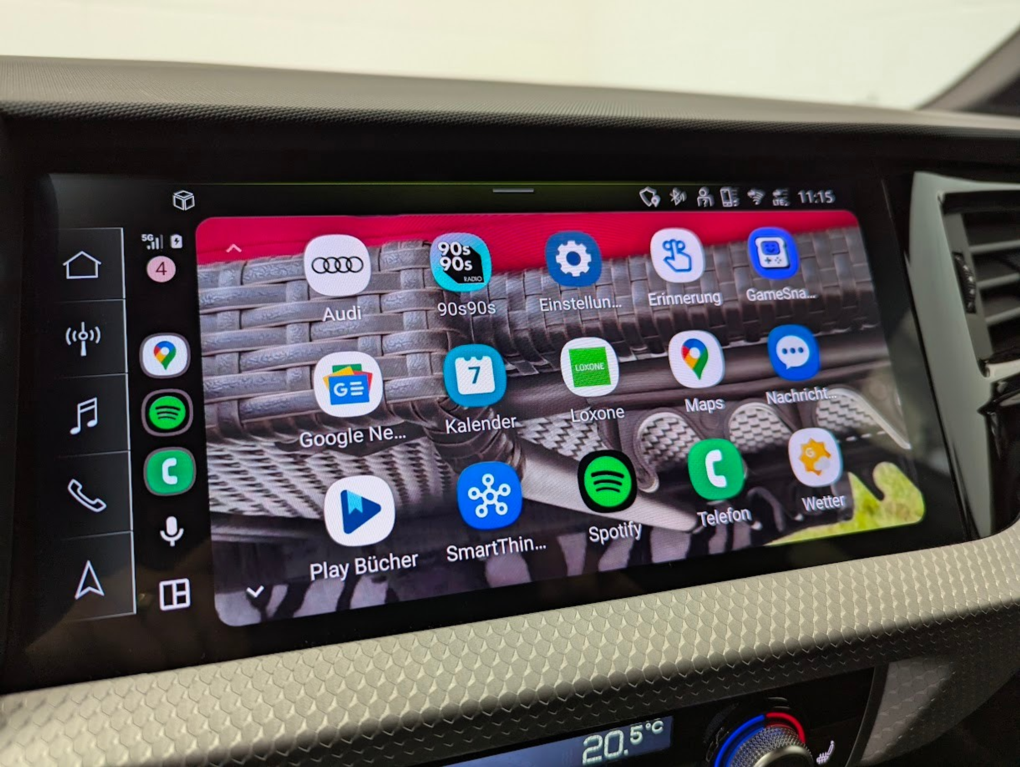 listing desktop thumbnail image 18