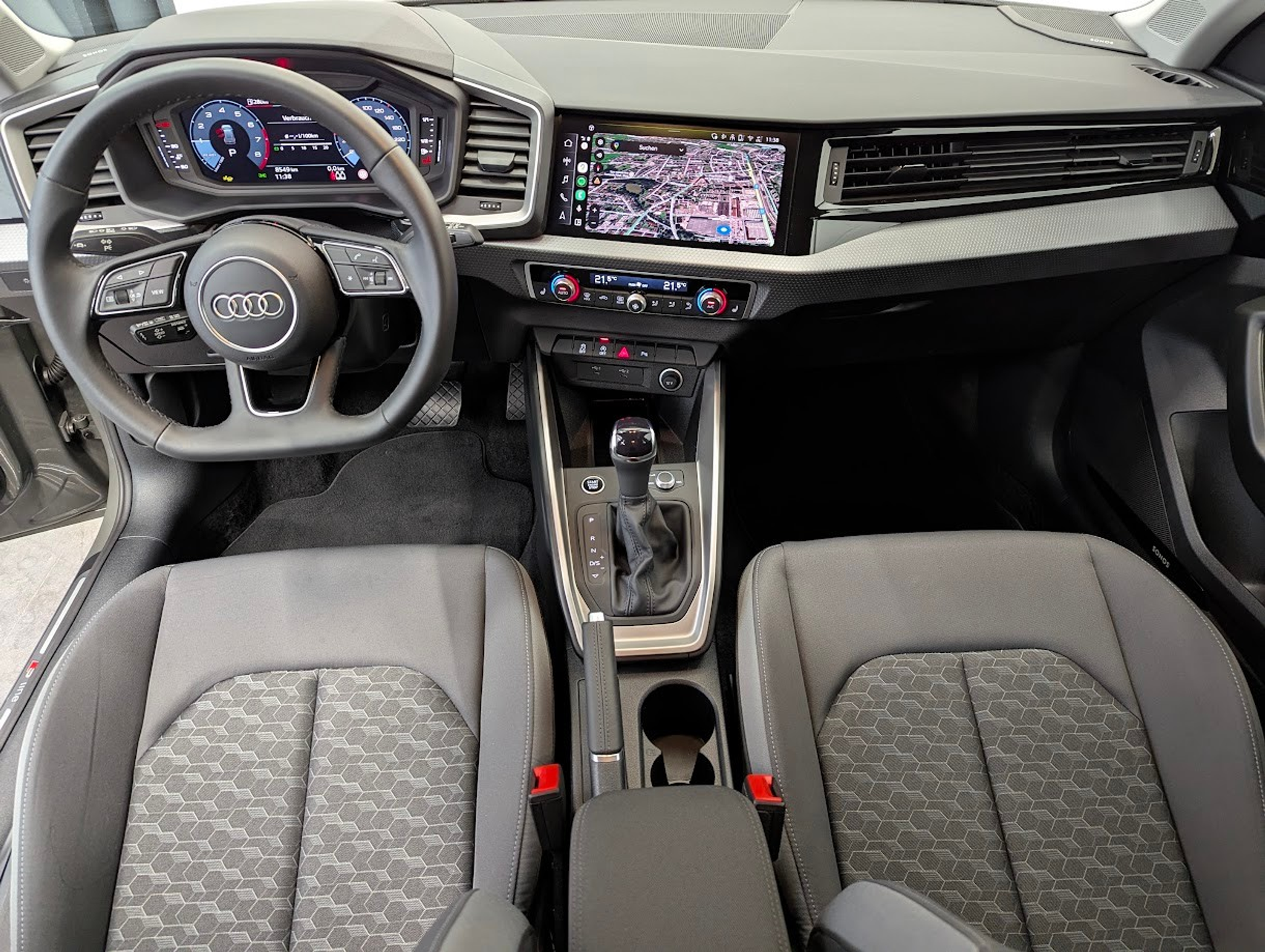 listing desktop thumbnail image 27