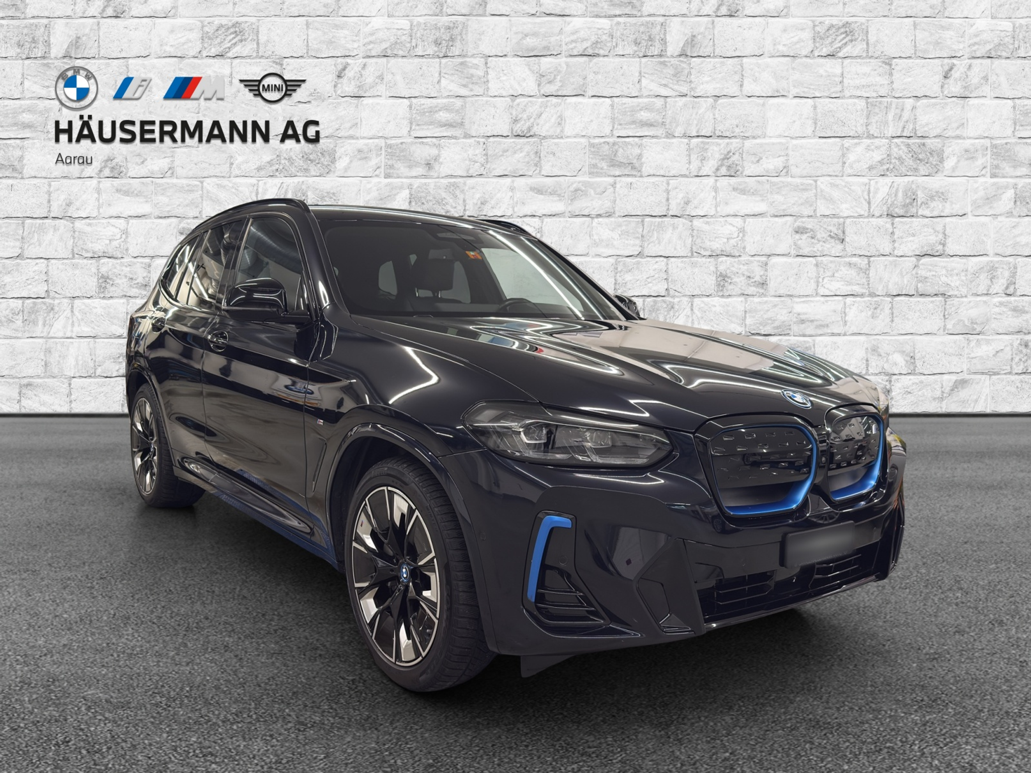 listing desktop thumbnail image 2