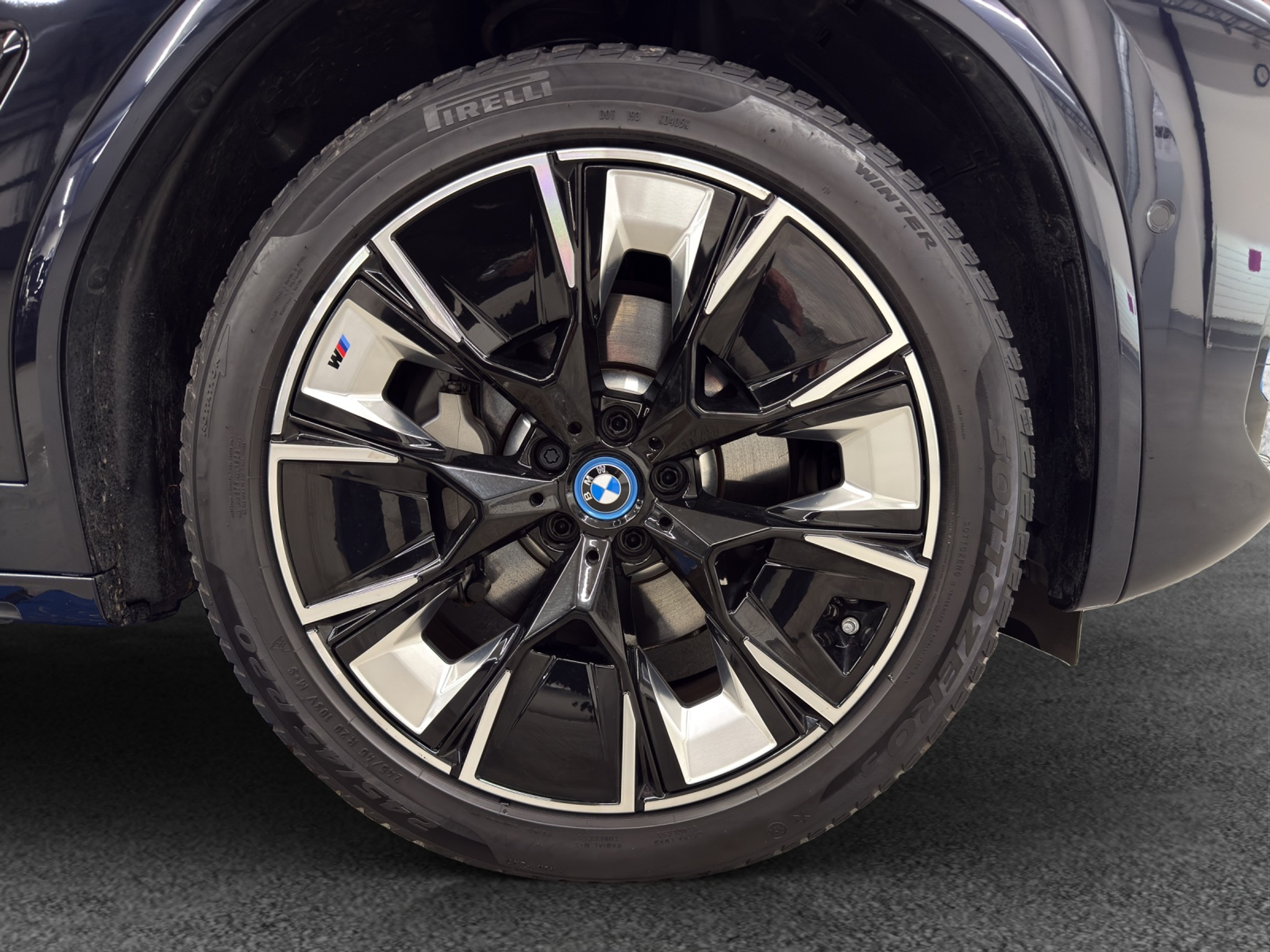 listing desktop thumbnail image 11