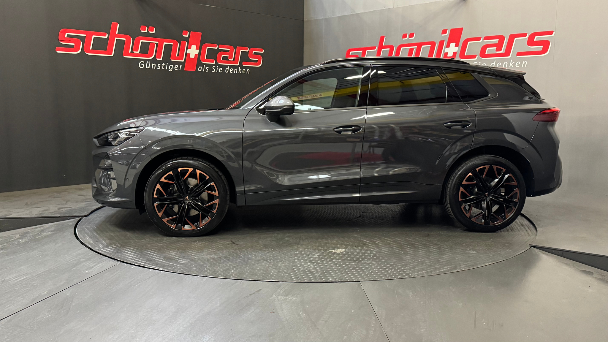 listing desktop thumbnail image 2