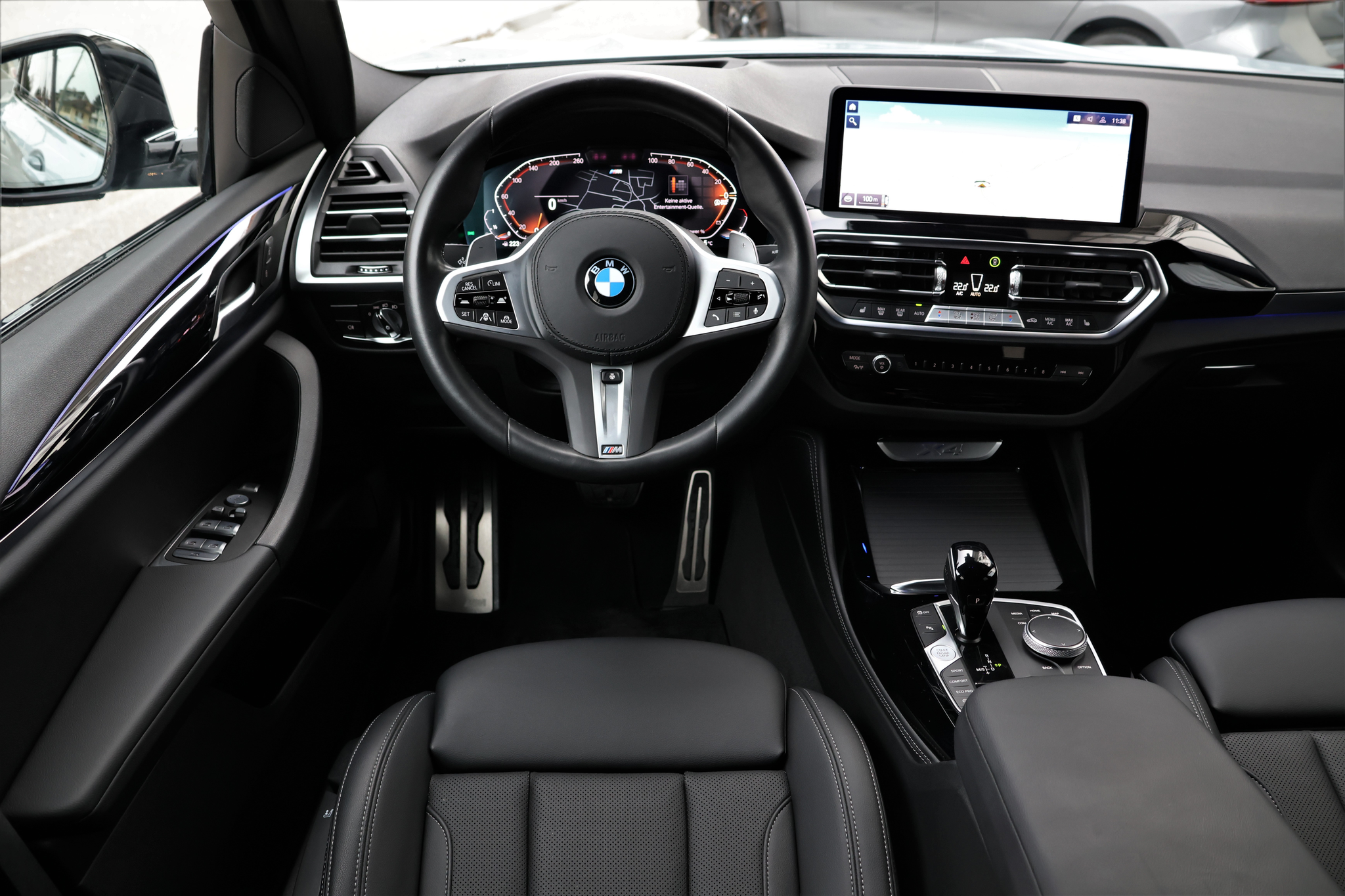 listing desktop thumbnail image 12