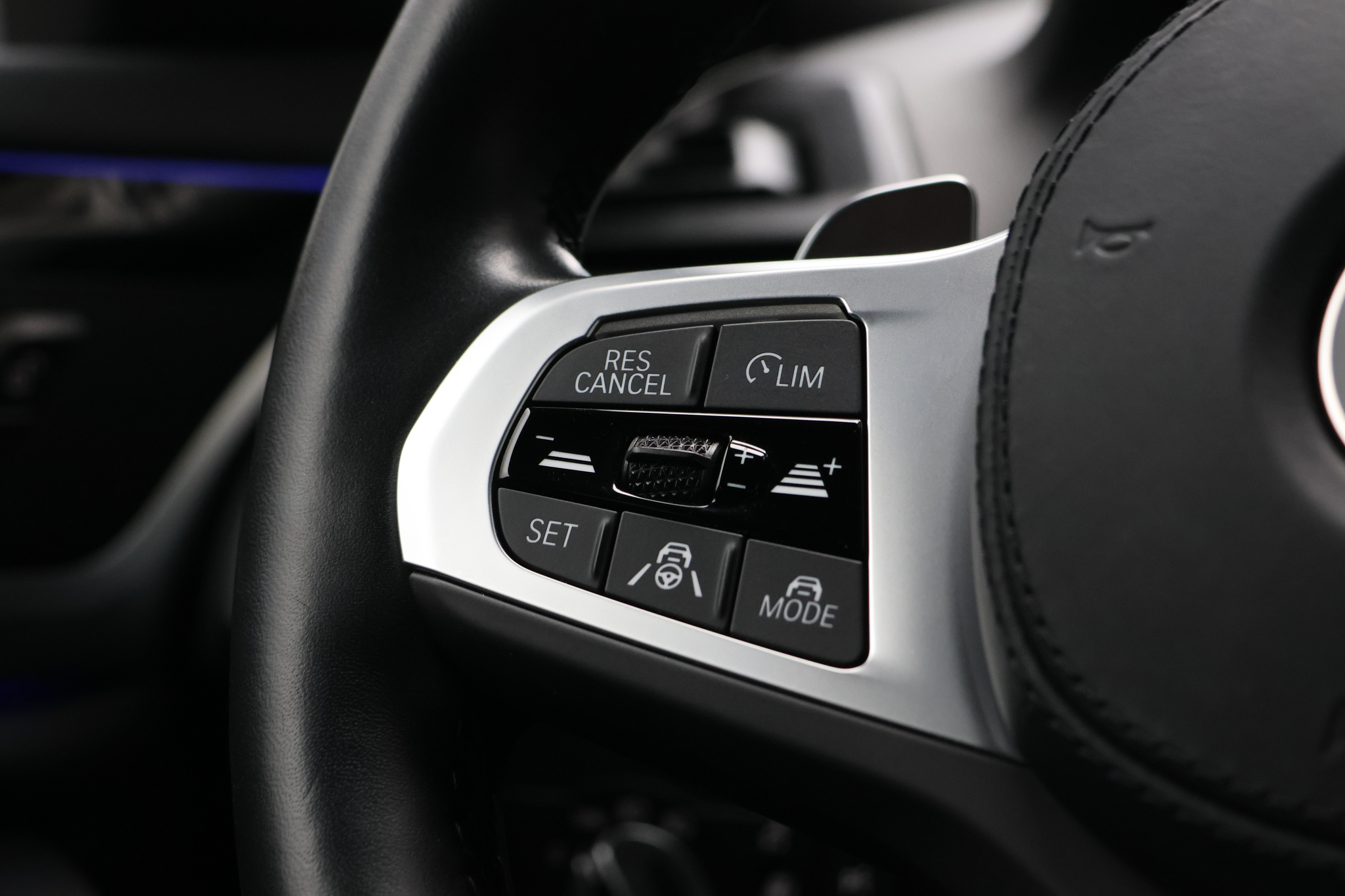 listing desktop thumbnail image 15