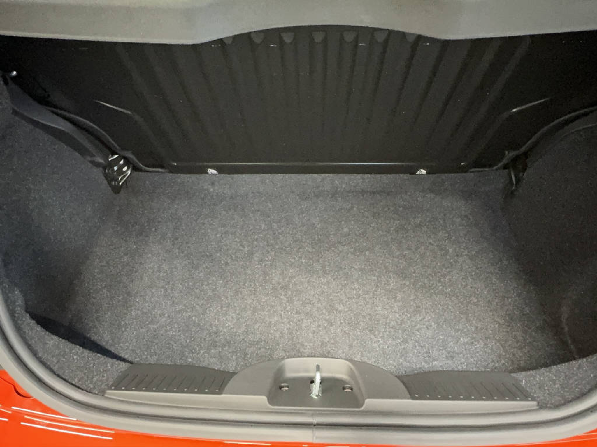 listing desktop thumbnail image 12