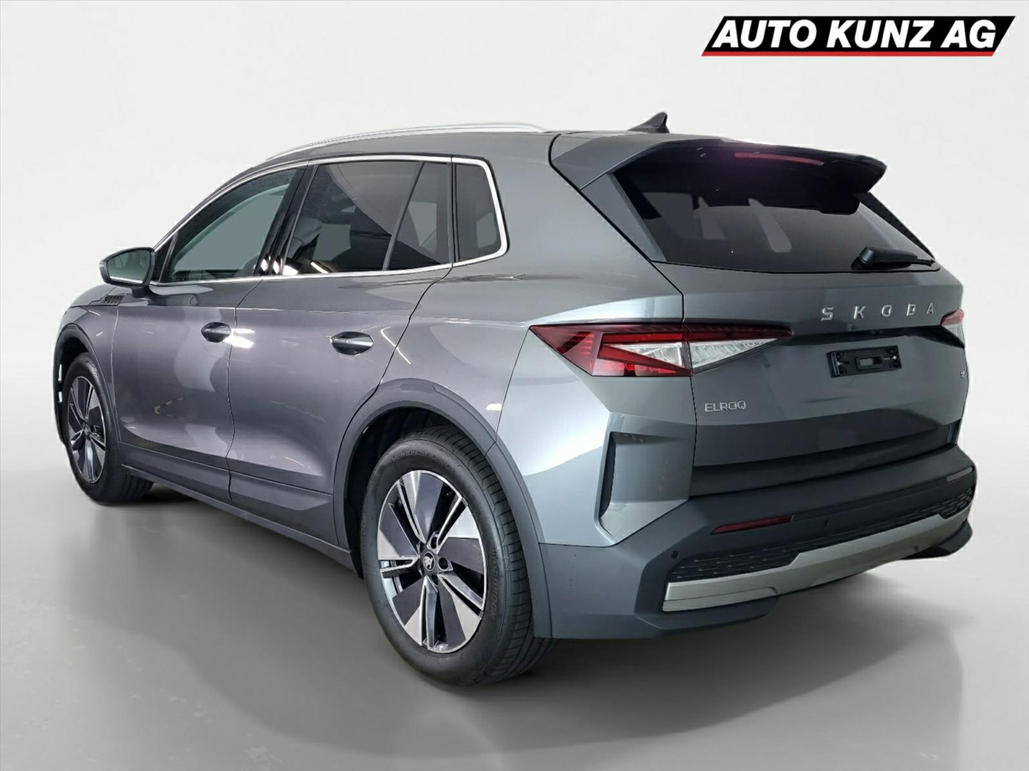 listing desktop thumbnail image 1