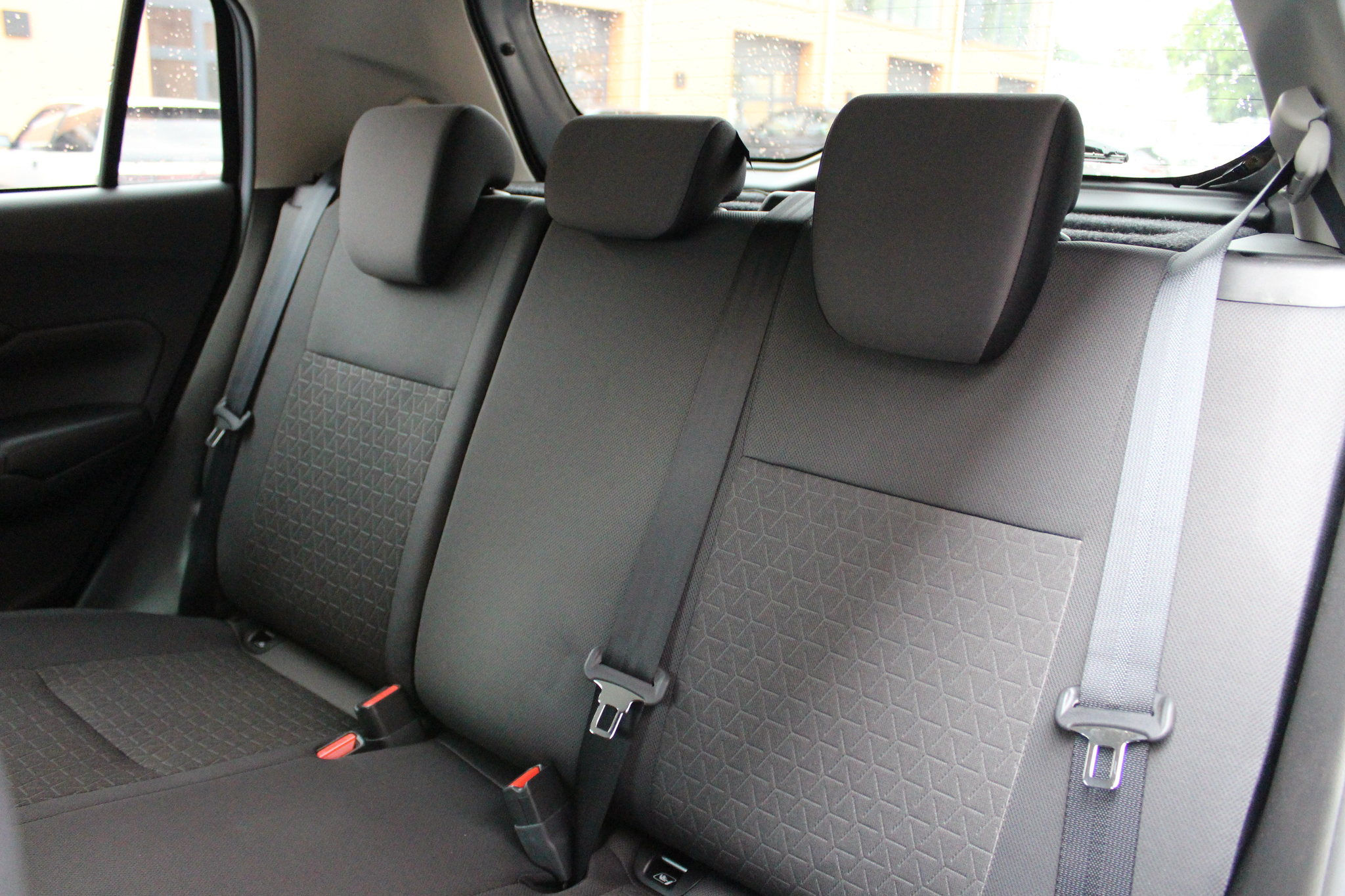 listing desktop thumbnail image 23