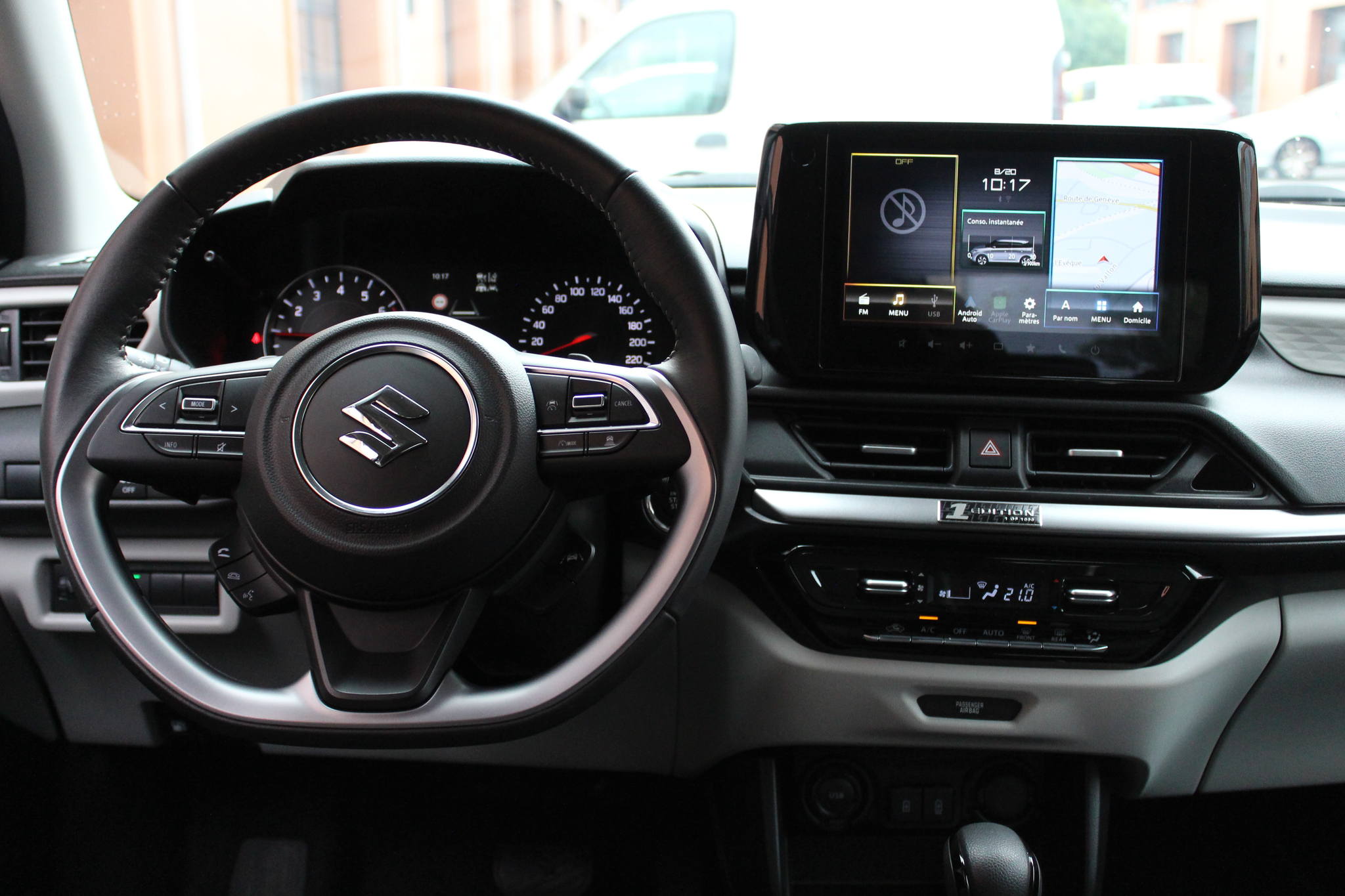 listing desktop thumbnail image 9