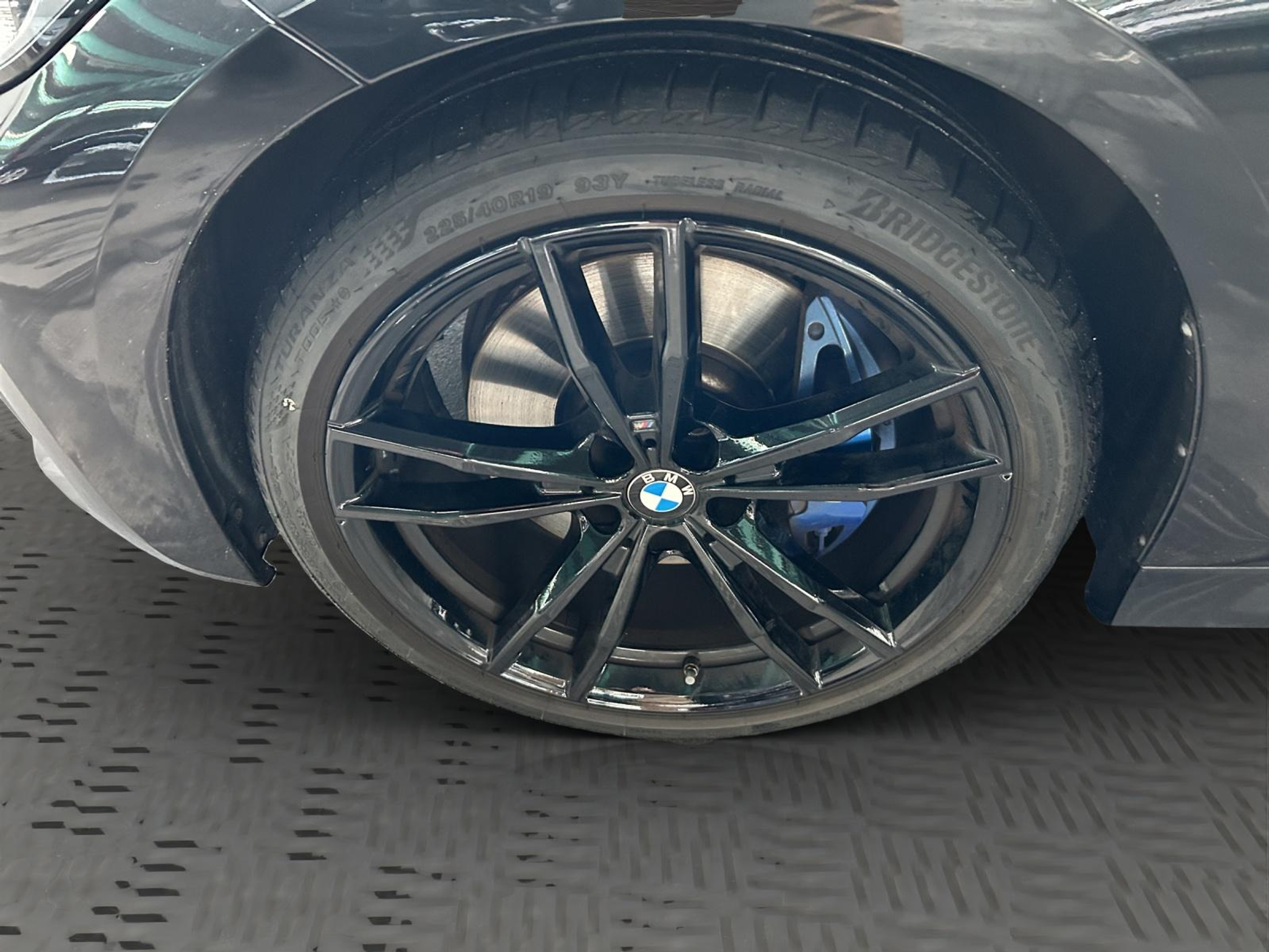 listing desktop thumbnail image 29