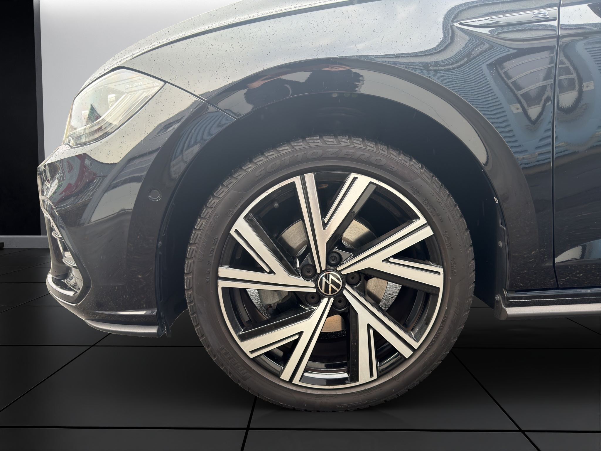 listing desktop thumbnail image 26