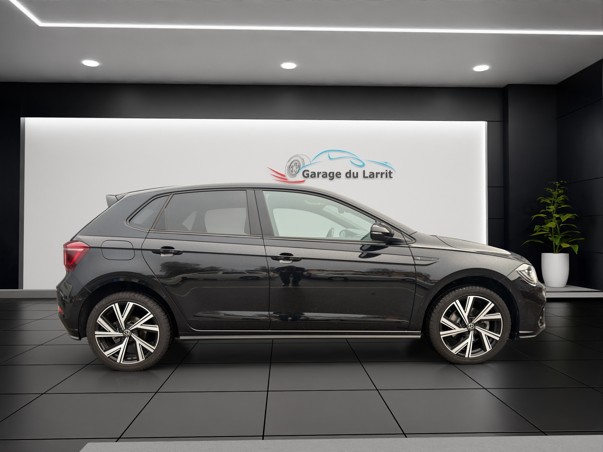 listing desktop thumbnail image 3