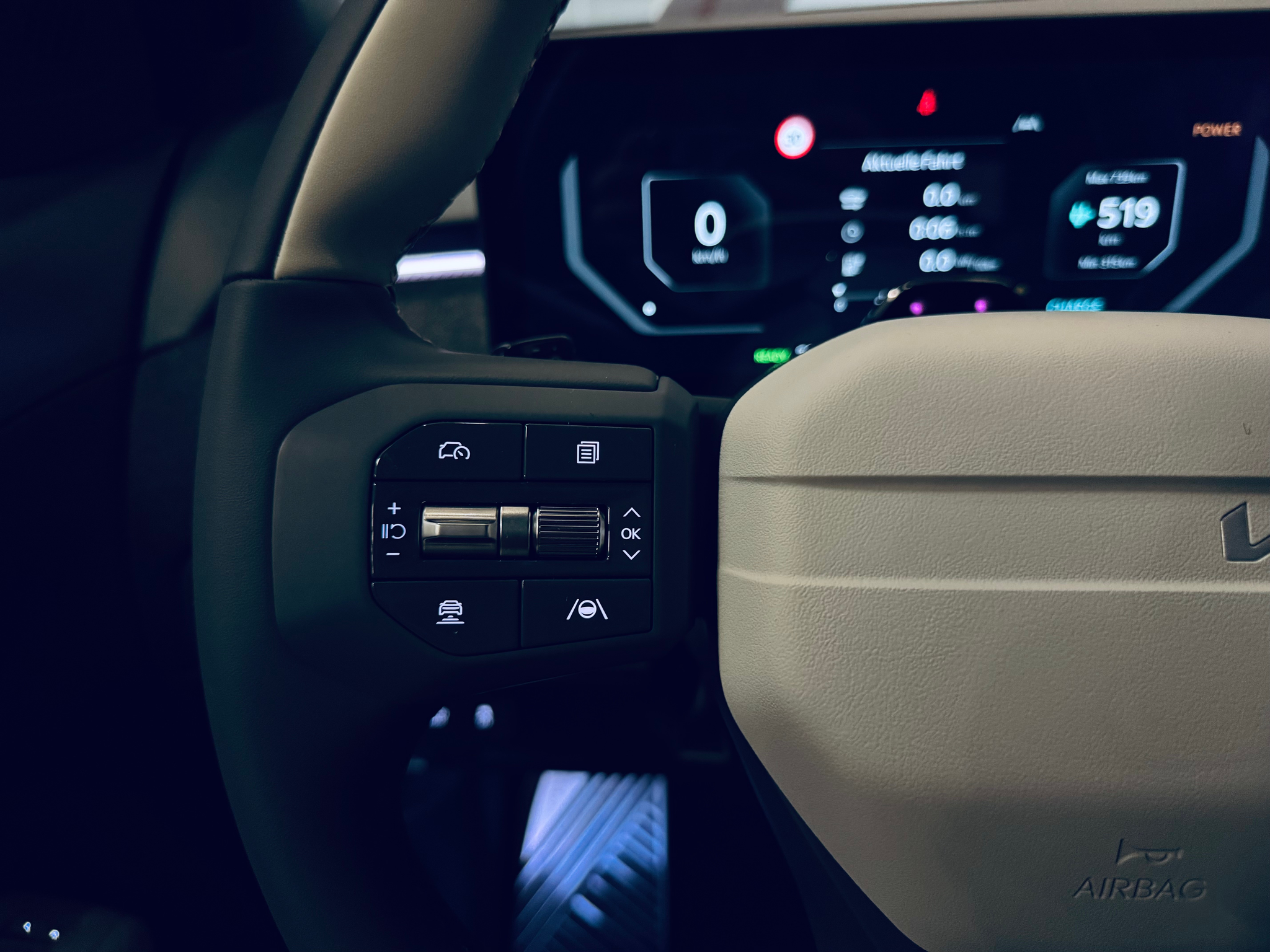 listing desktop thumbnail image 25