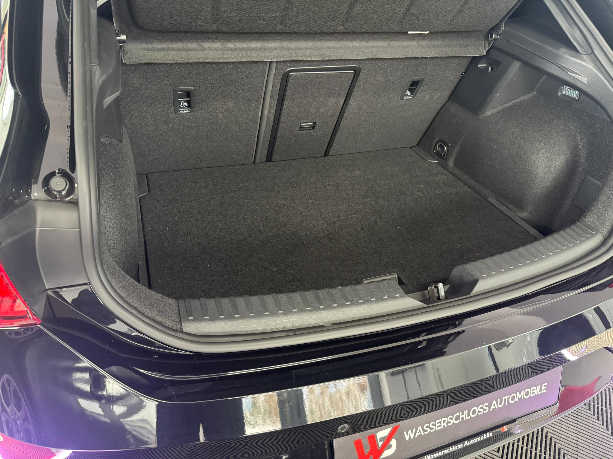 listing desktop thumbnail image 30